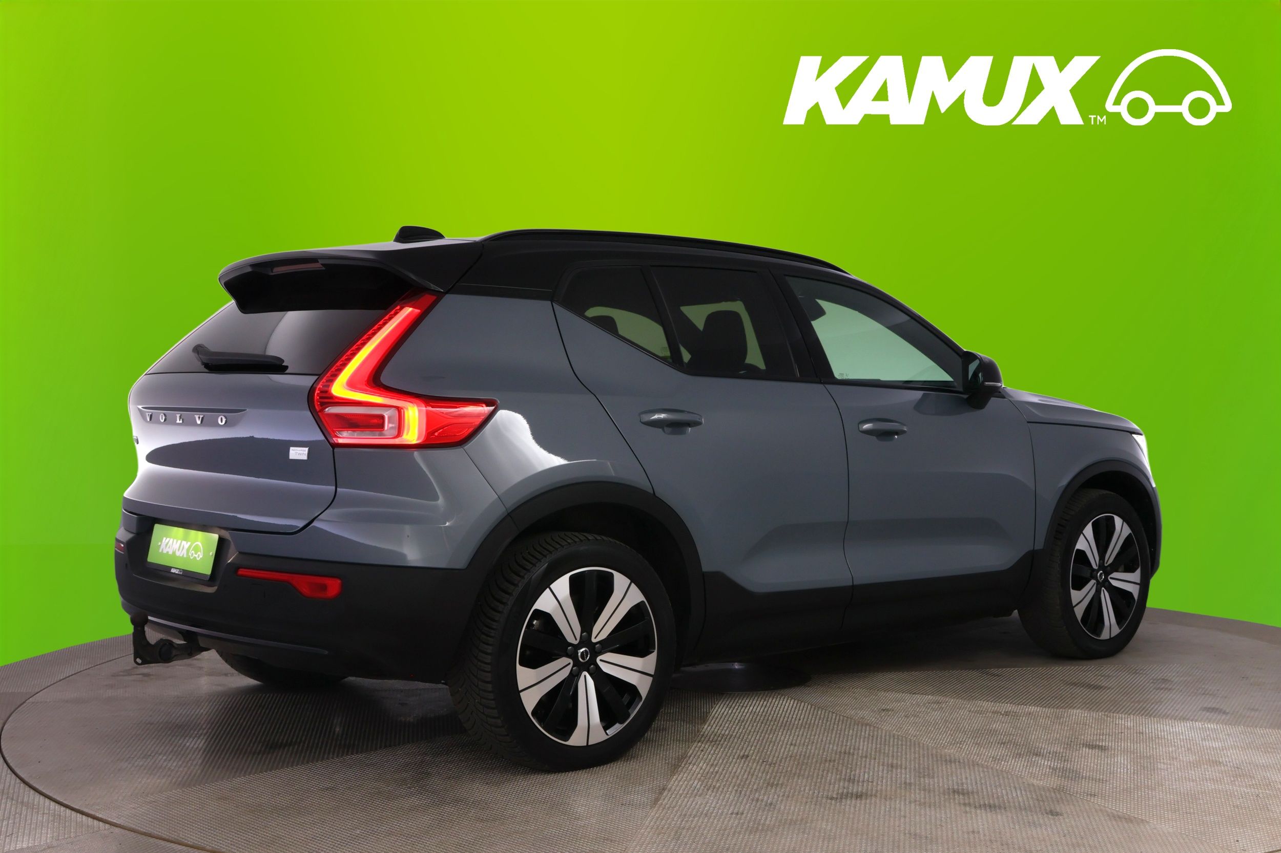 Volvo XC40 2023