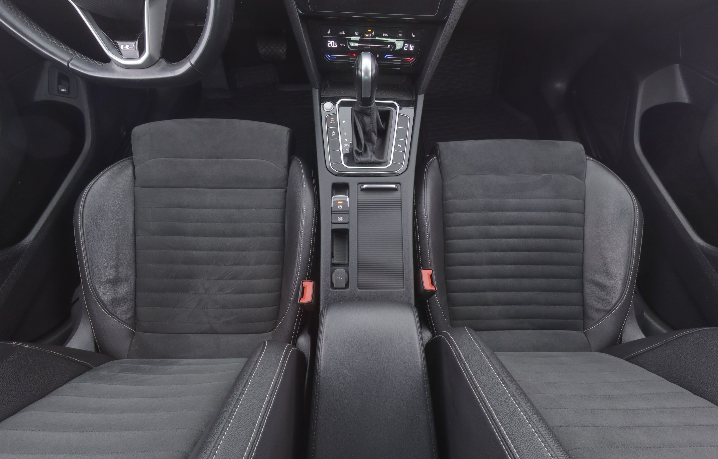 Volkswagen Passat 2022