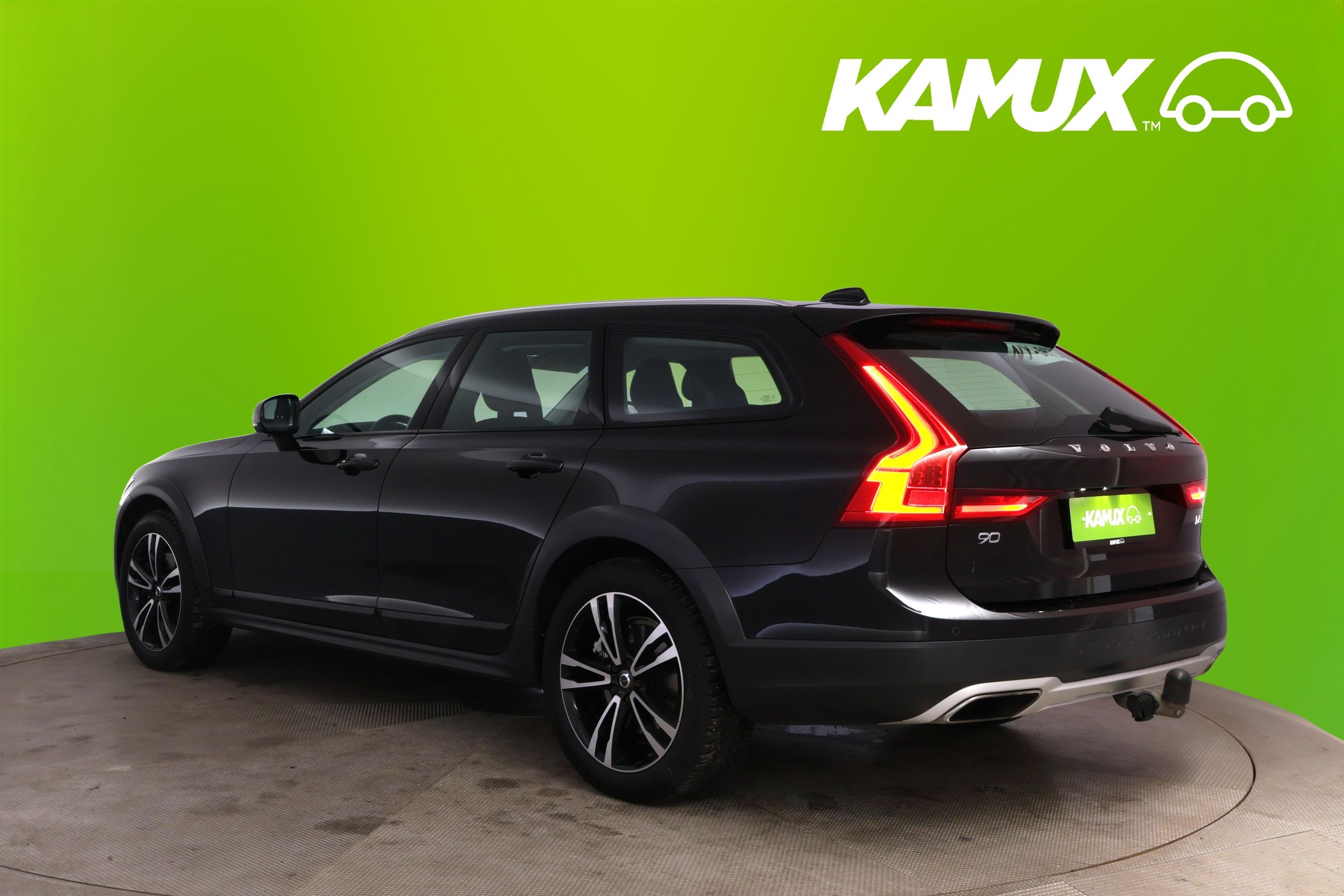 Volvo V90 Cross Country 2017