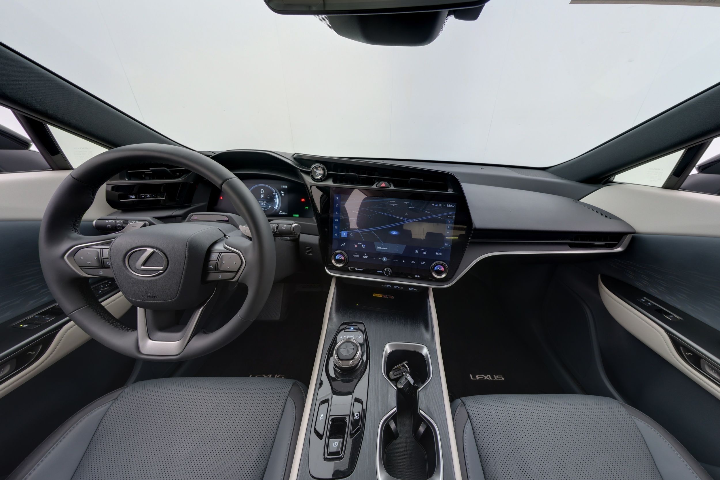 Lexus RZ 2025