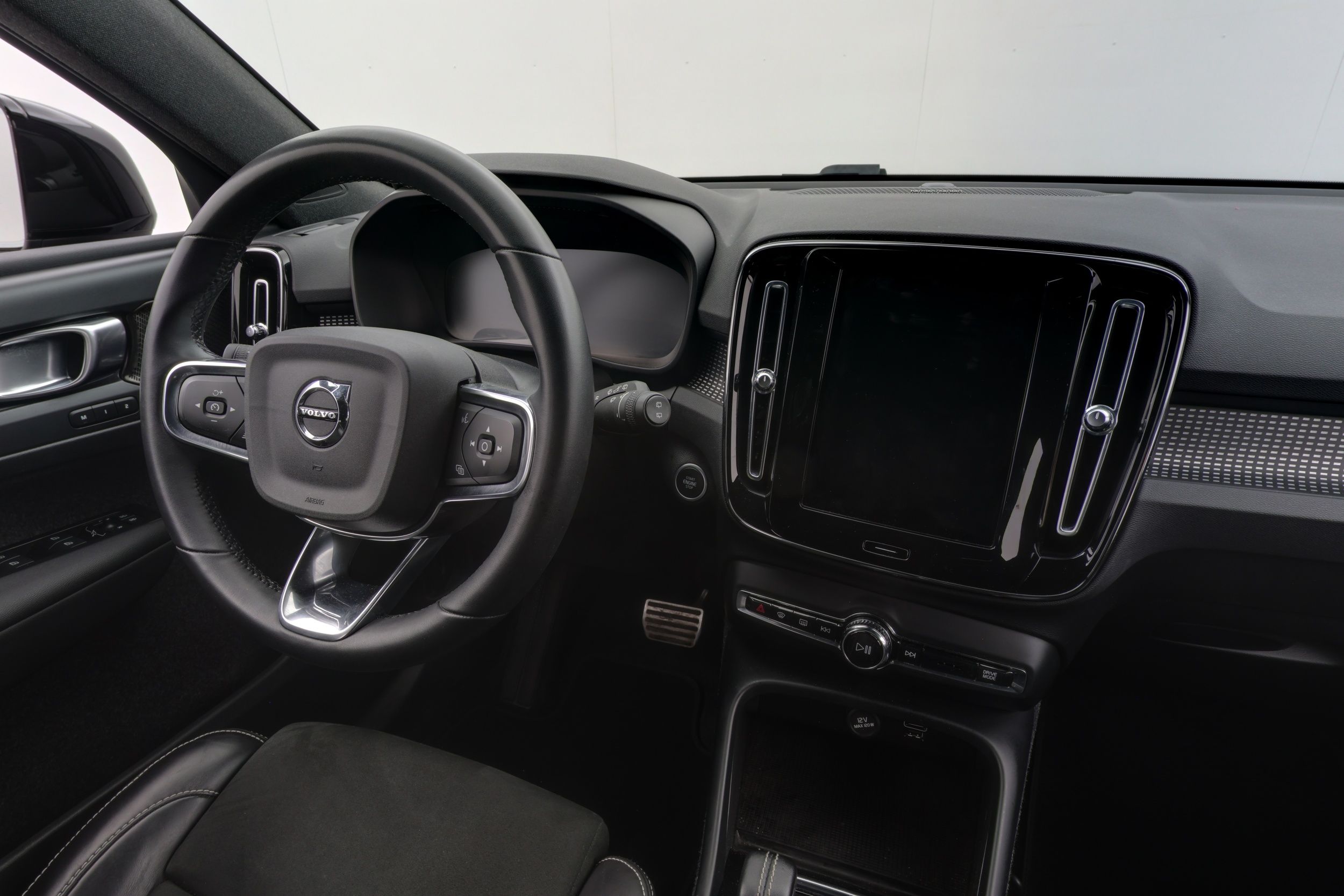 Volvo XC40 2022