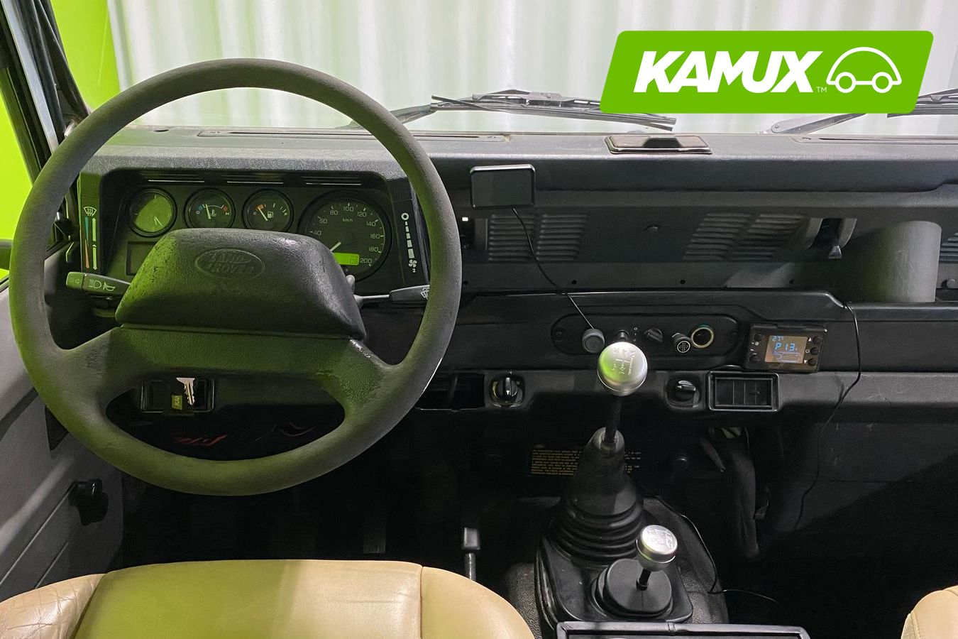 Land Rover Defender 2001