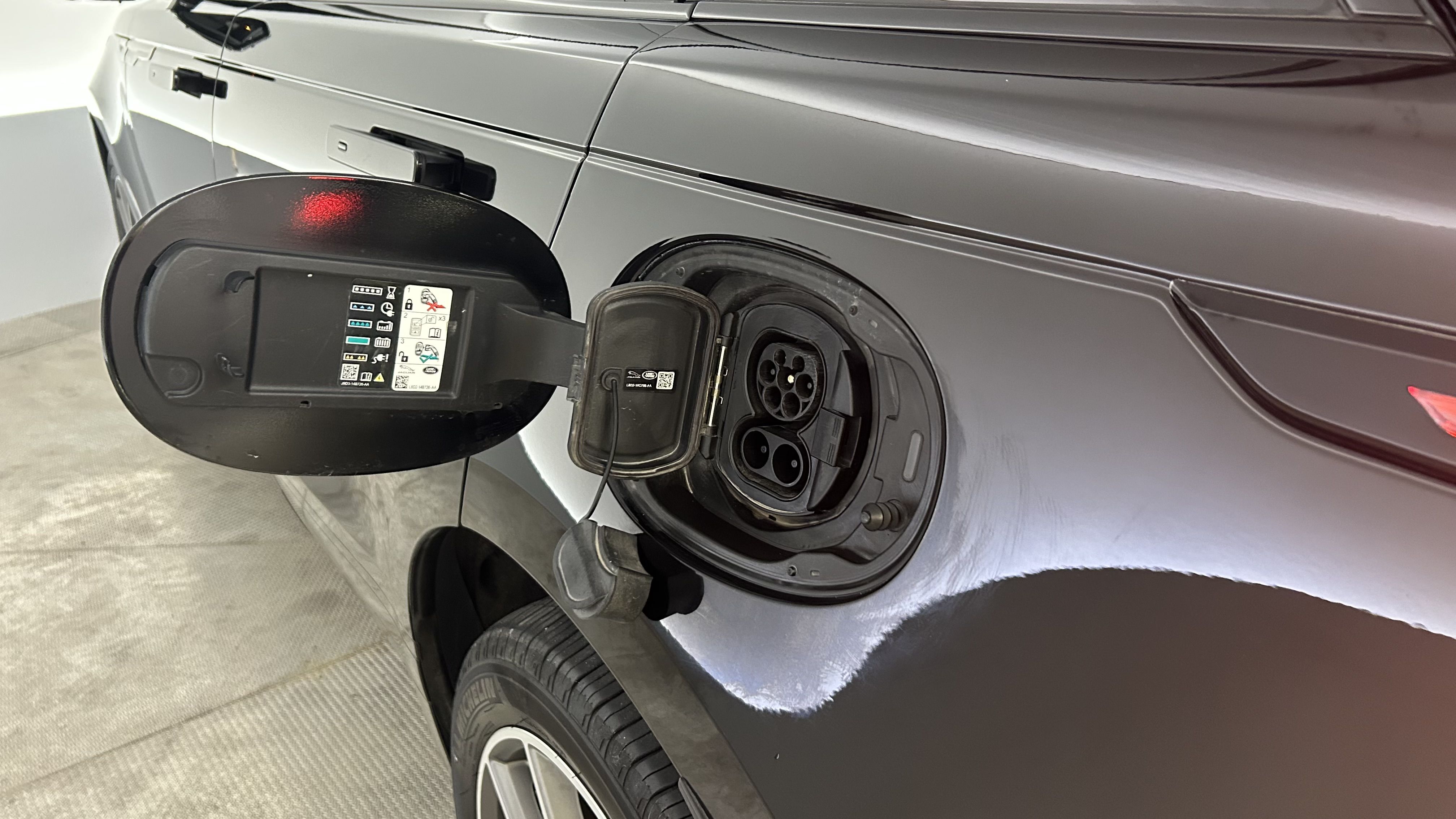 Land Rover Range Rover Velar 2021