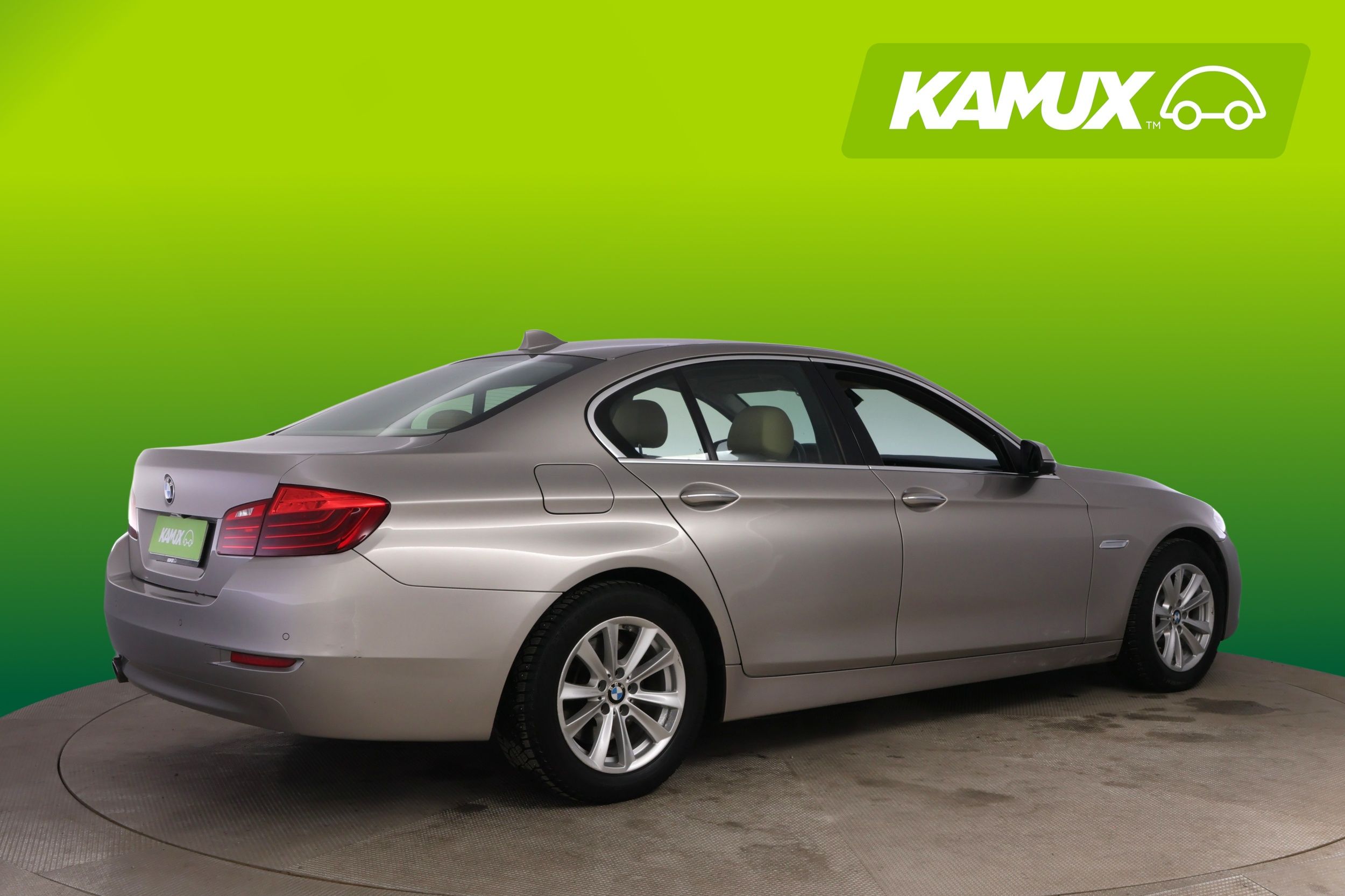 BMW 520 2015