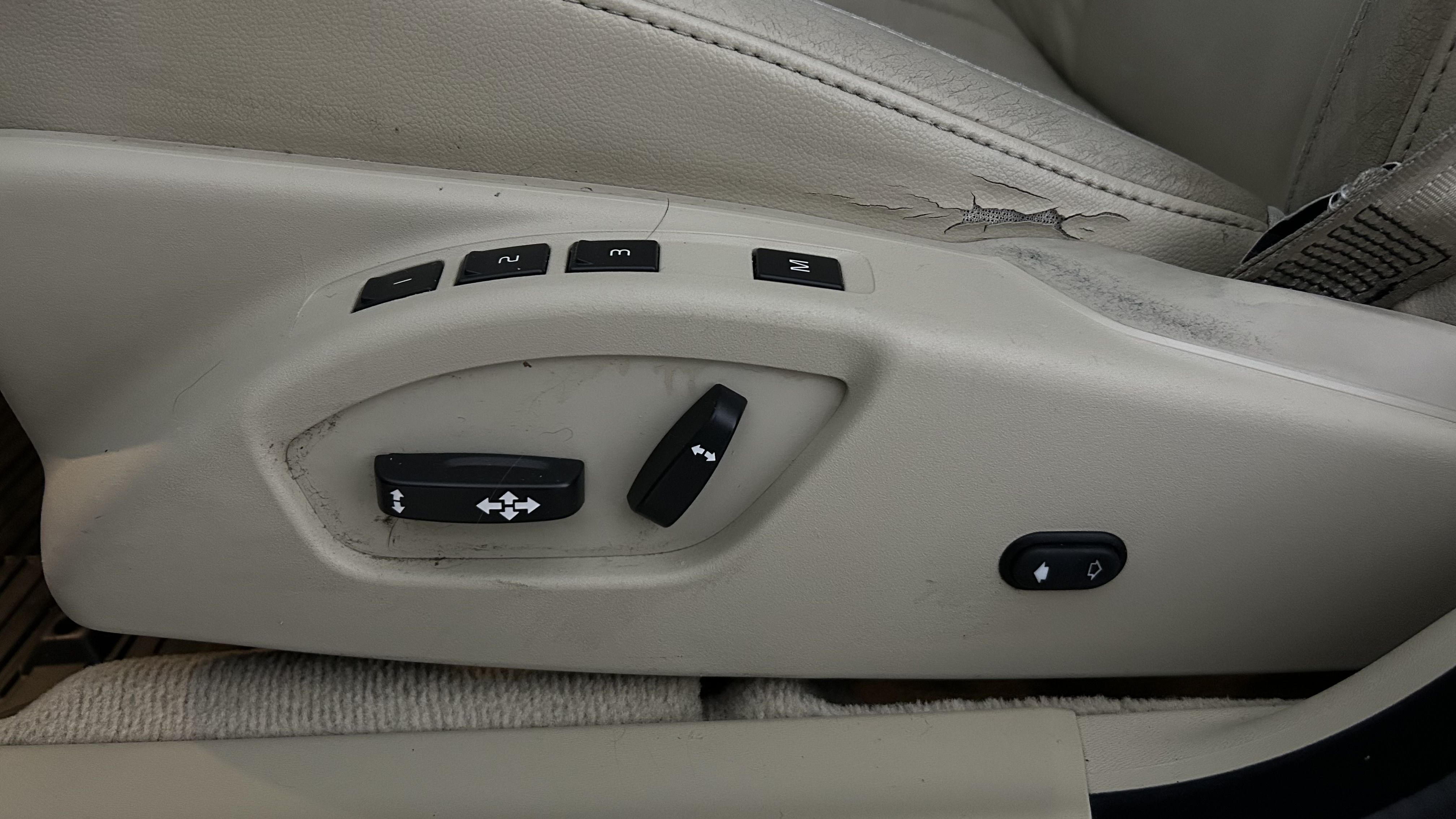 Volvo V70 2016
