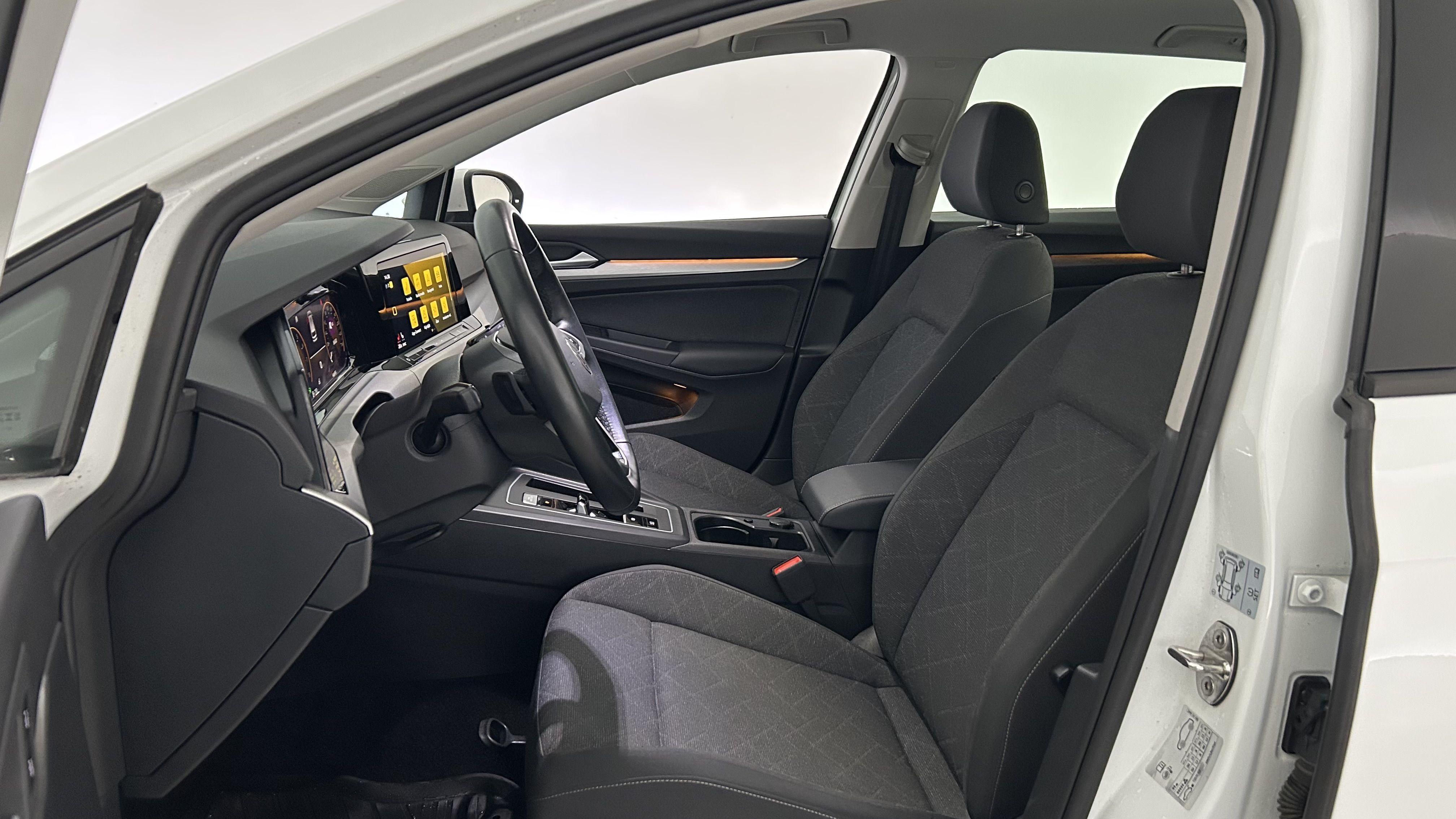 Volkswagen Golf 2023