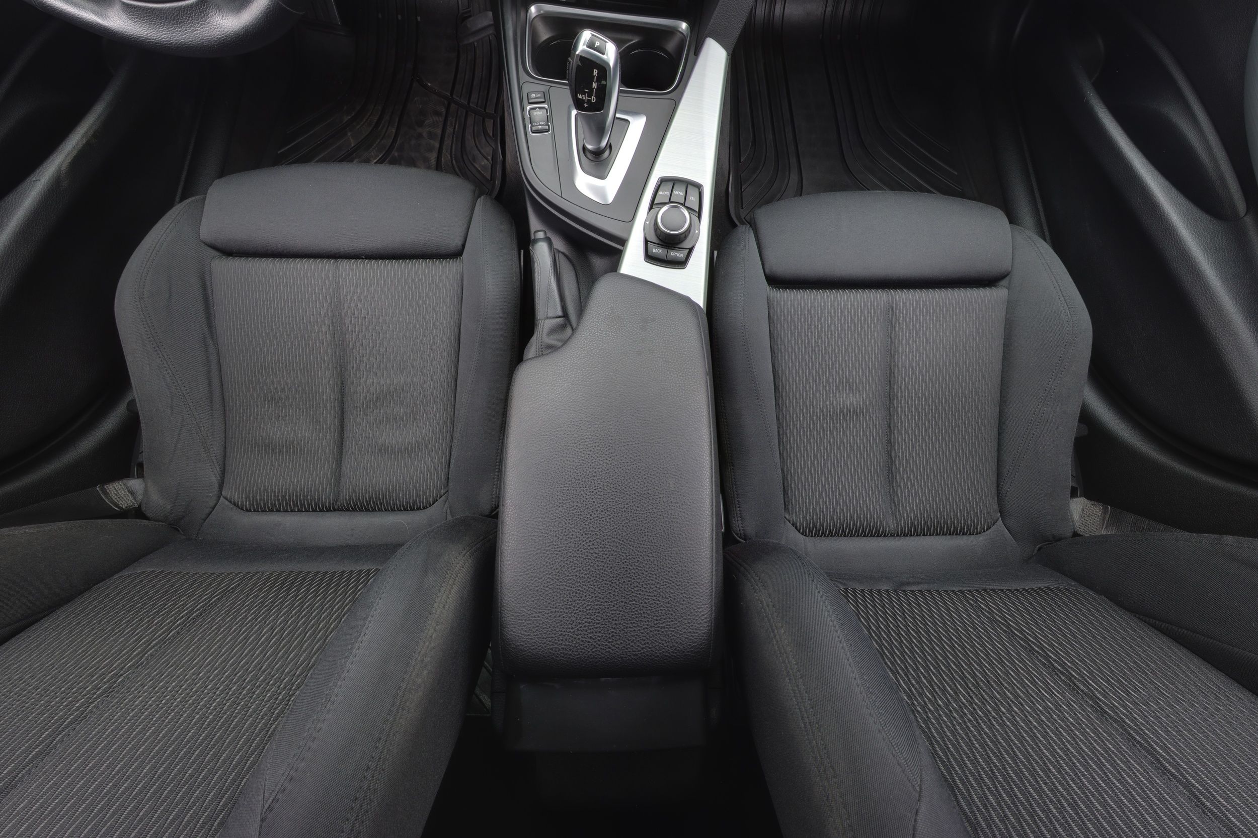 BMW 320 2013