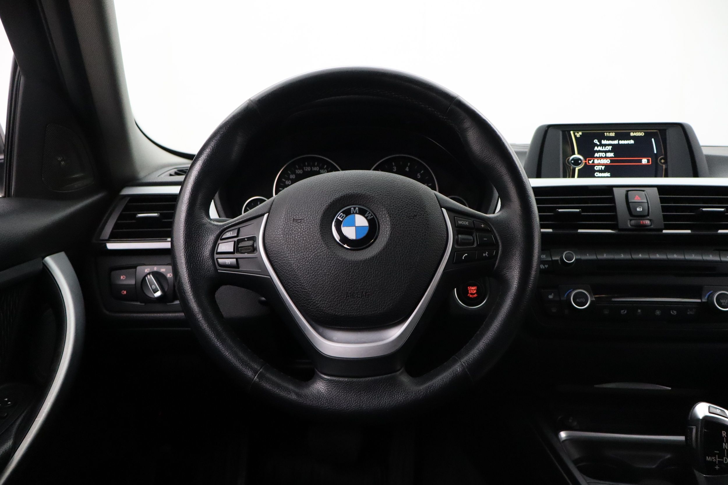 BMW 320 2013