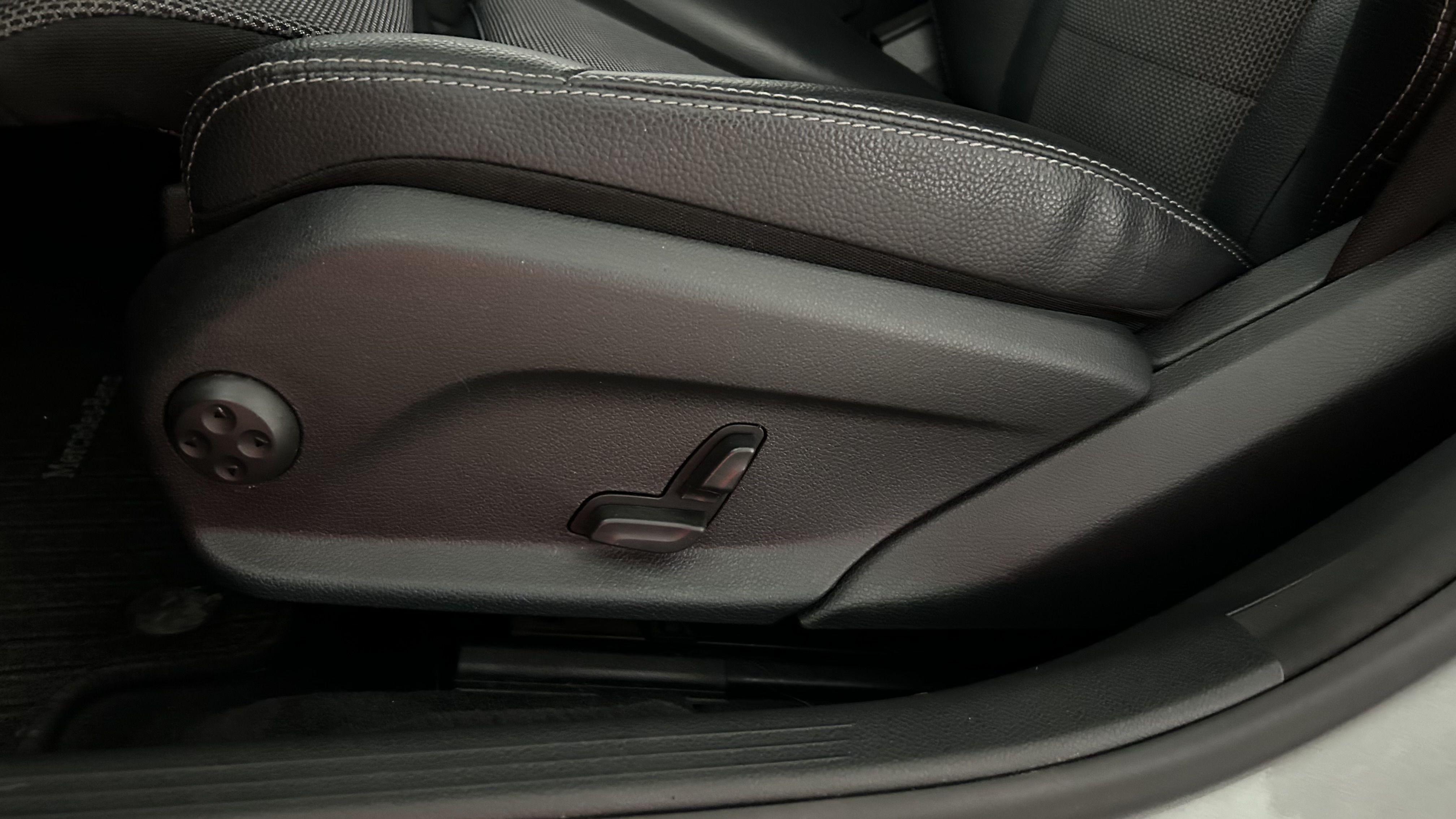 Mercedes-Benz C 2015