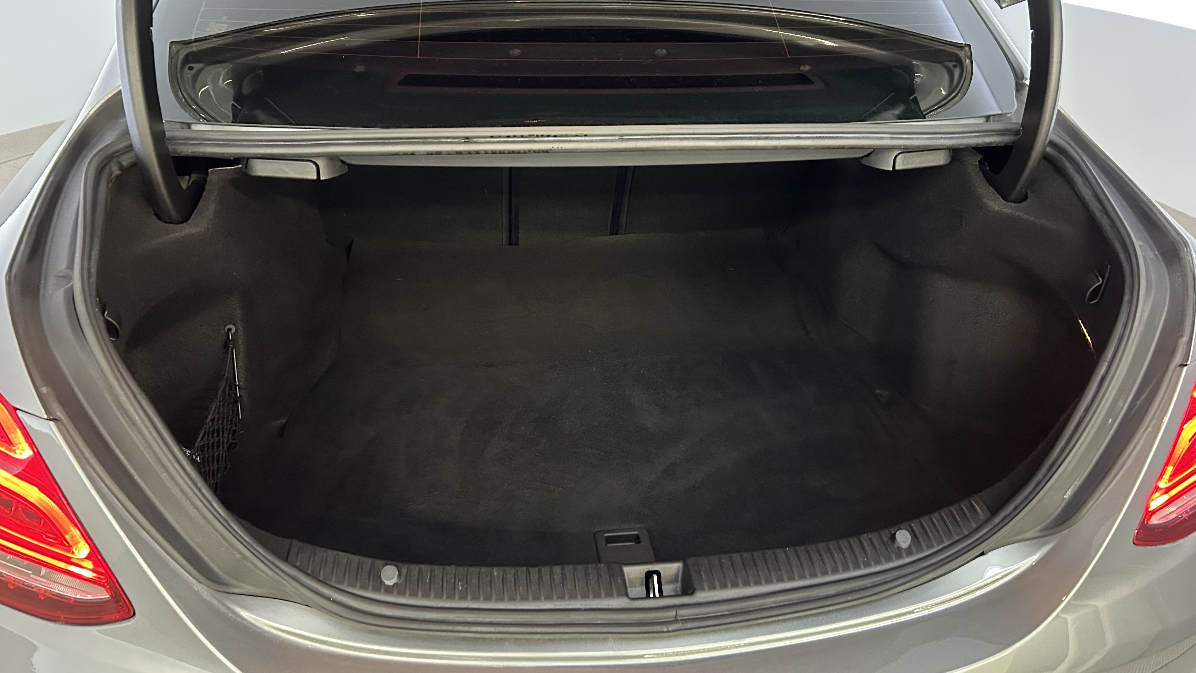 Mercedes-Benz C 2015