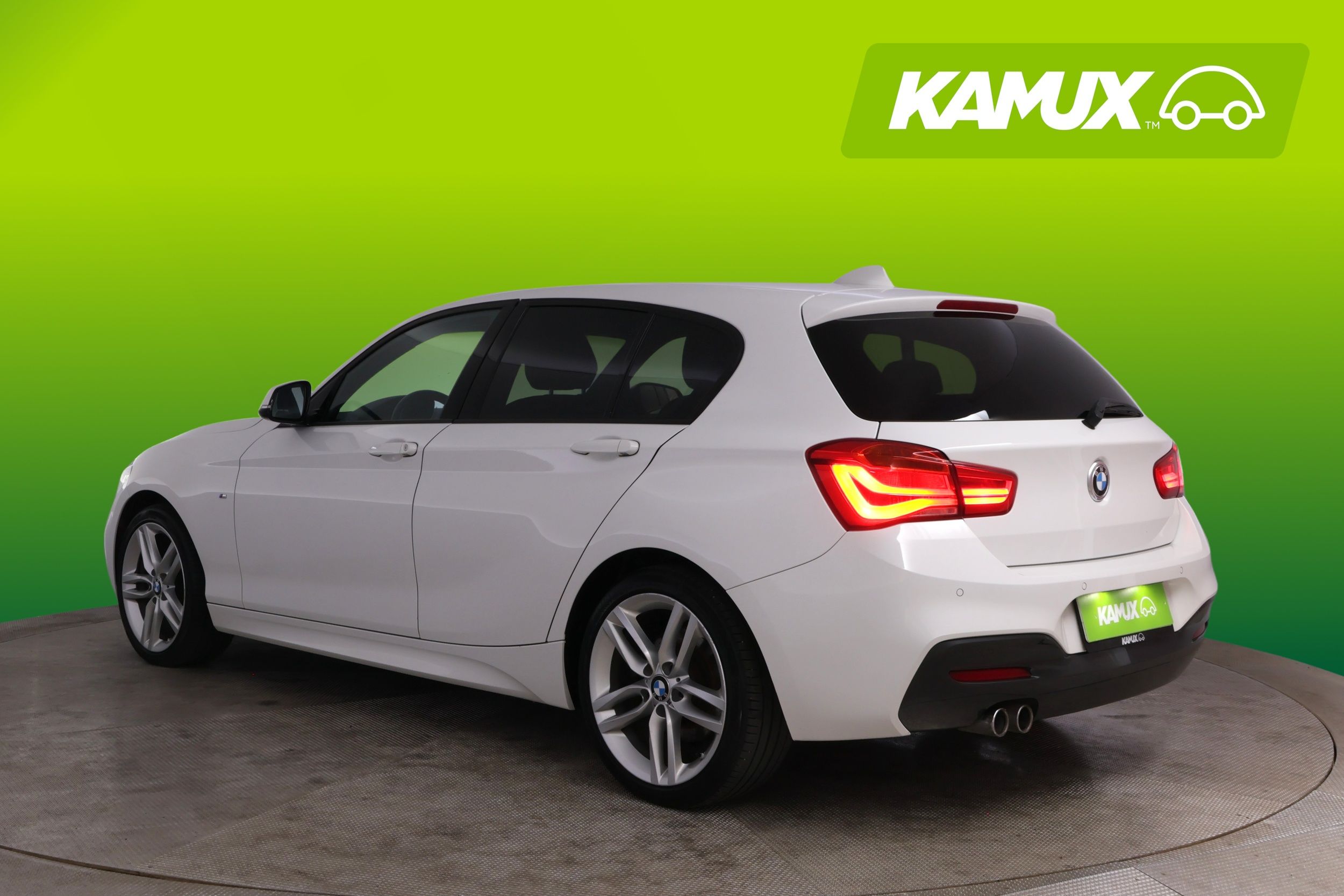 BMW 120 2016