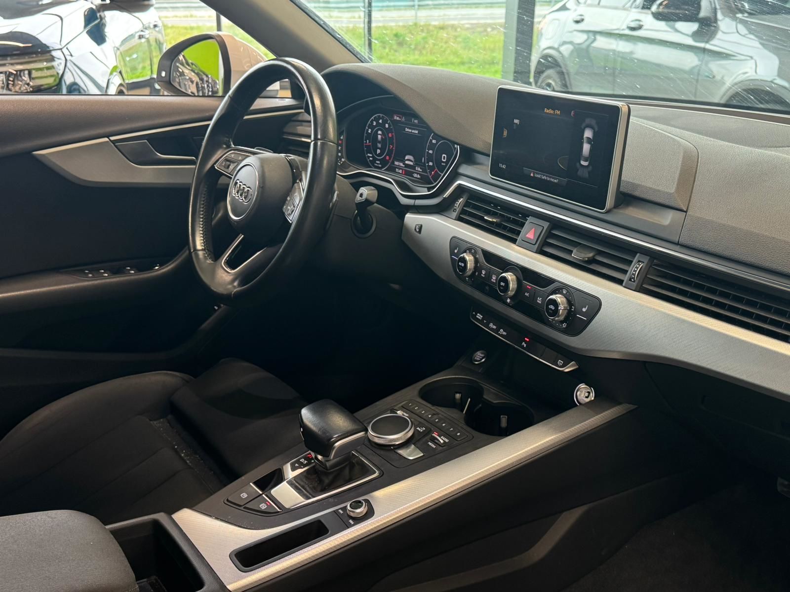 Audi A4 2016