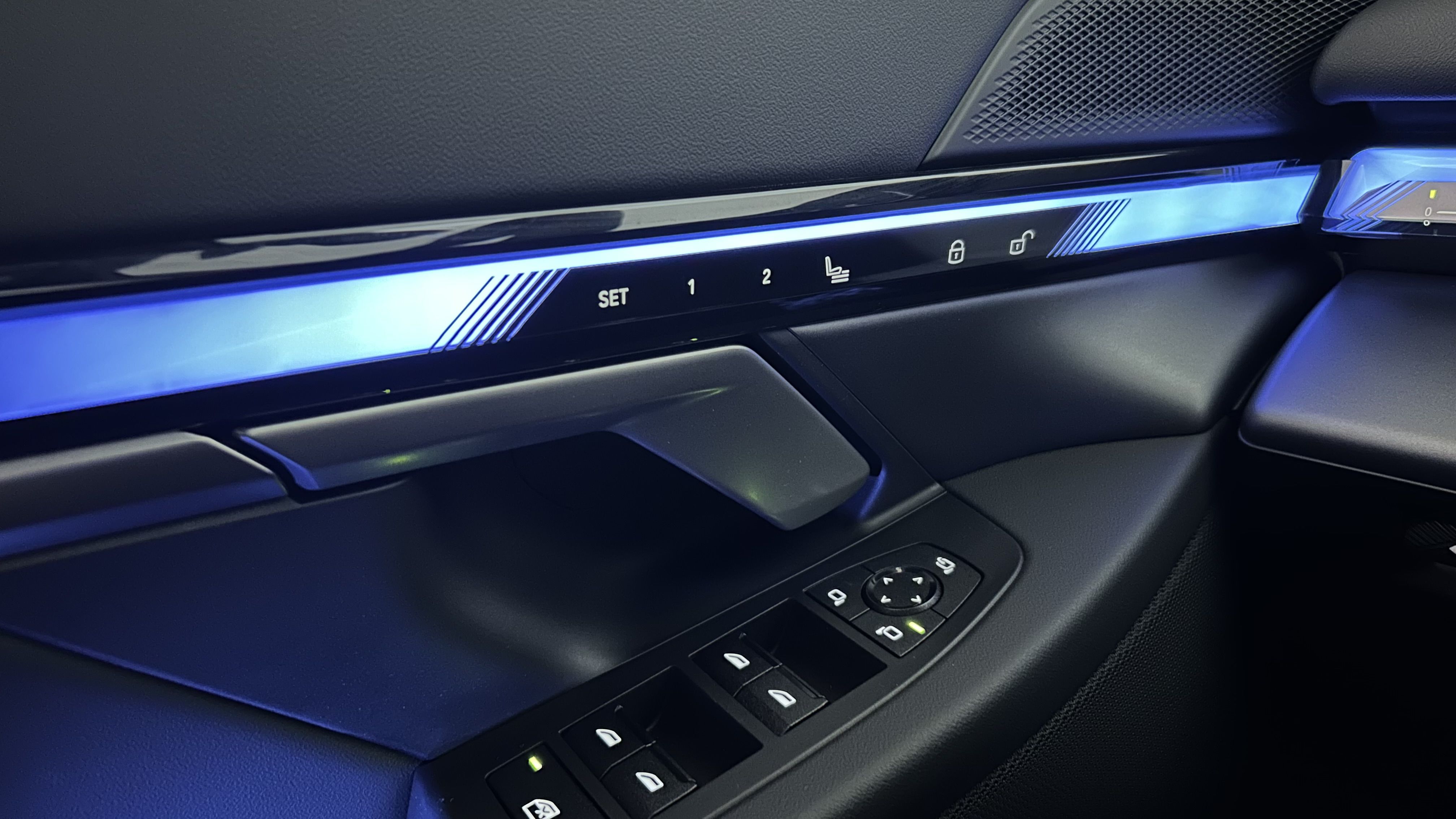 BMW i5 2025