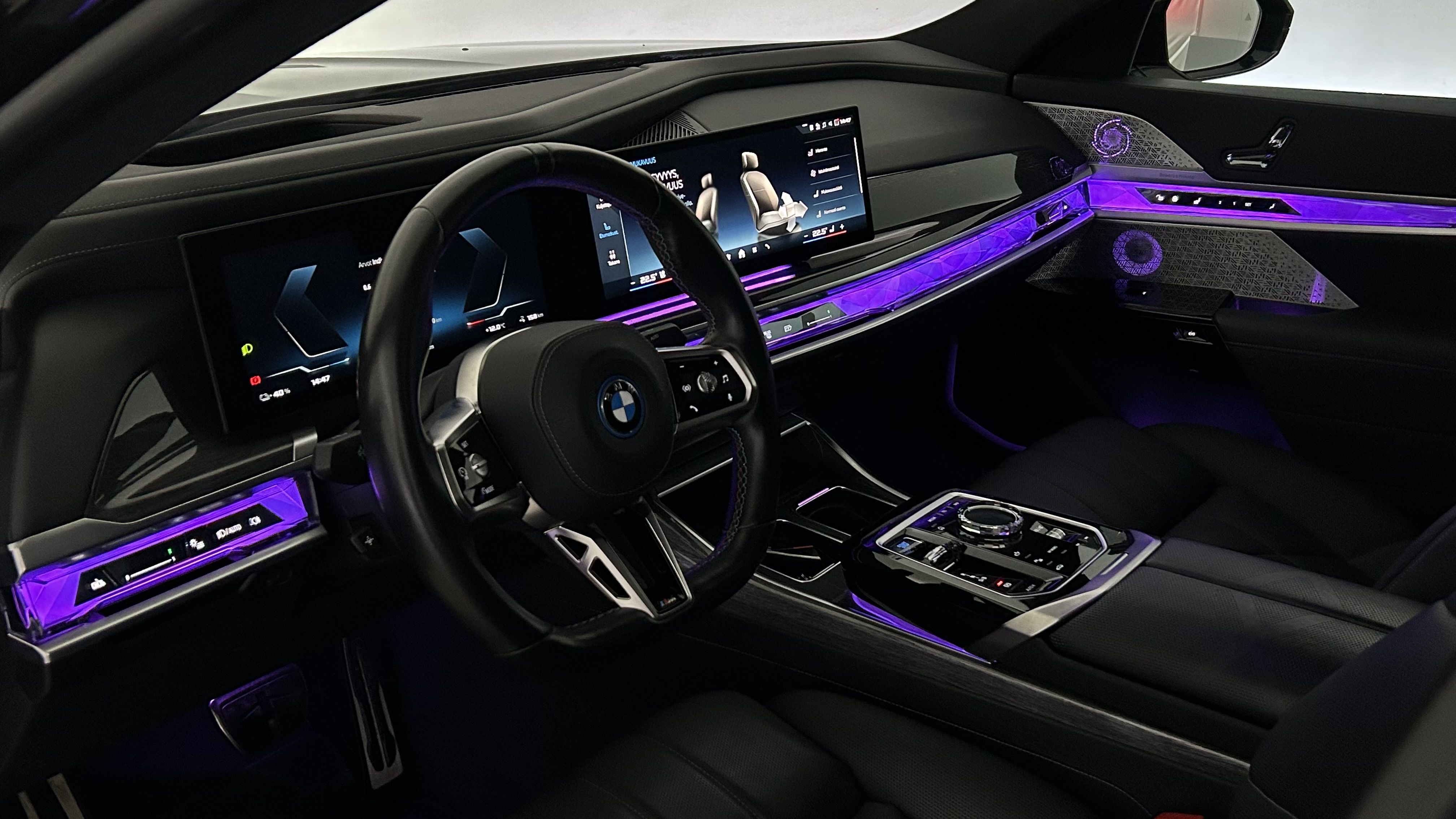 BMW i7 2024