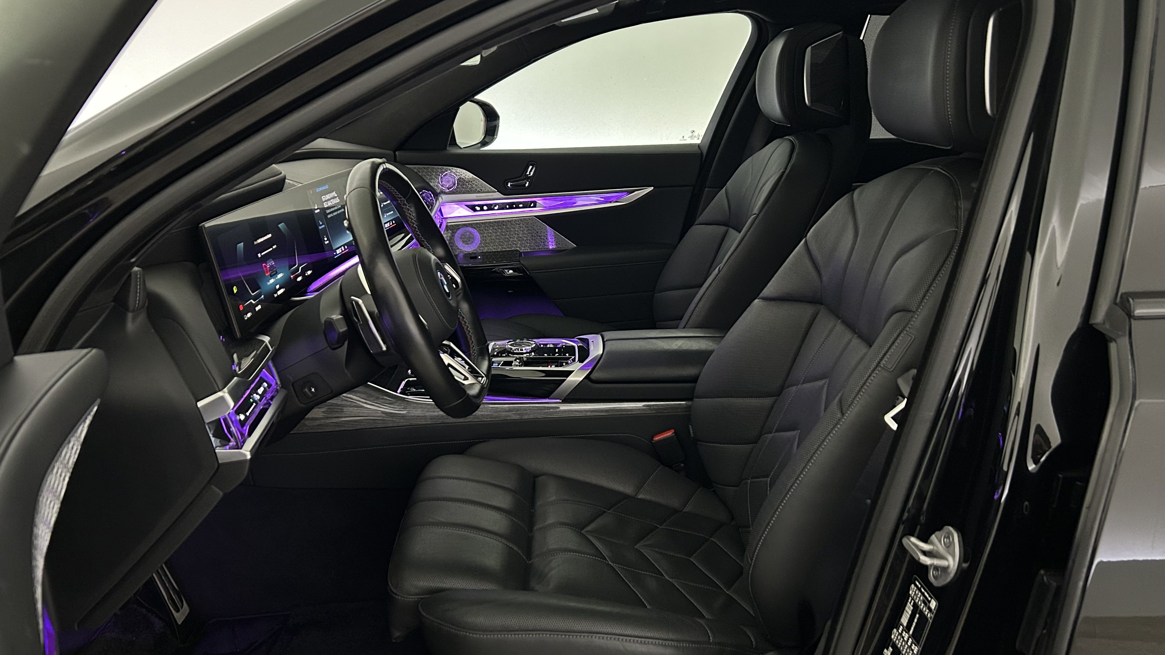 BMW i7 2024