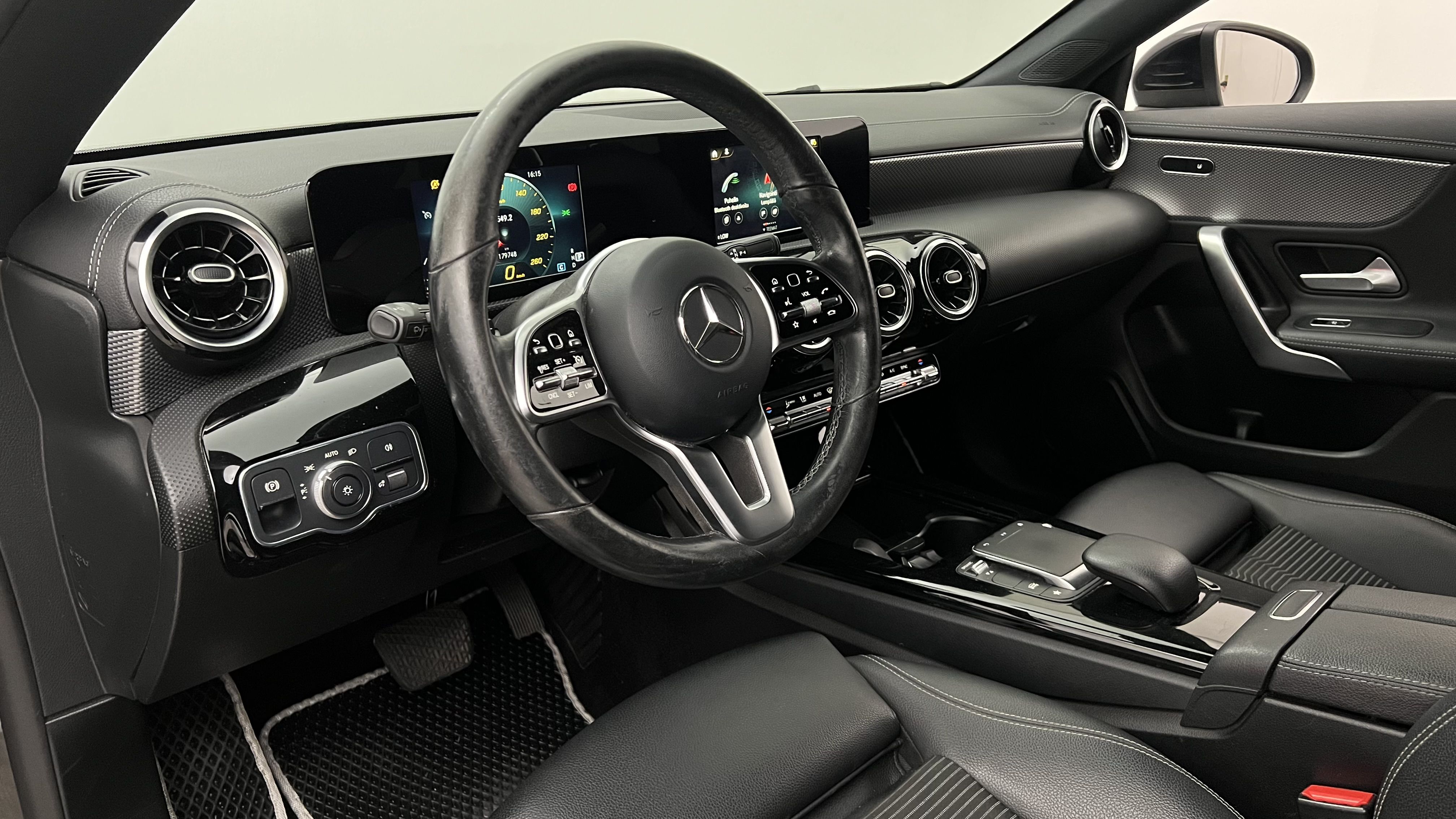 Mercedes-Benz CLA 2021
