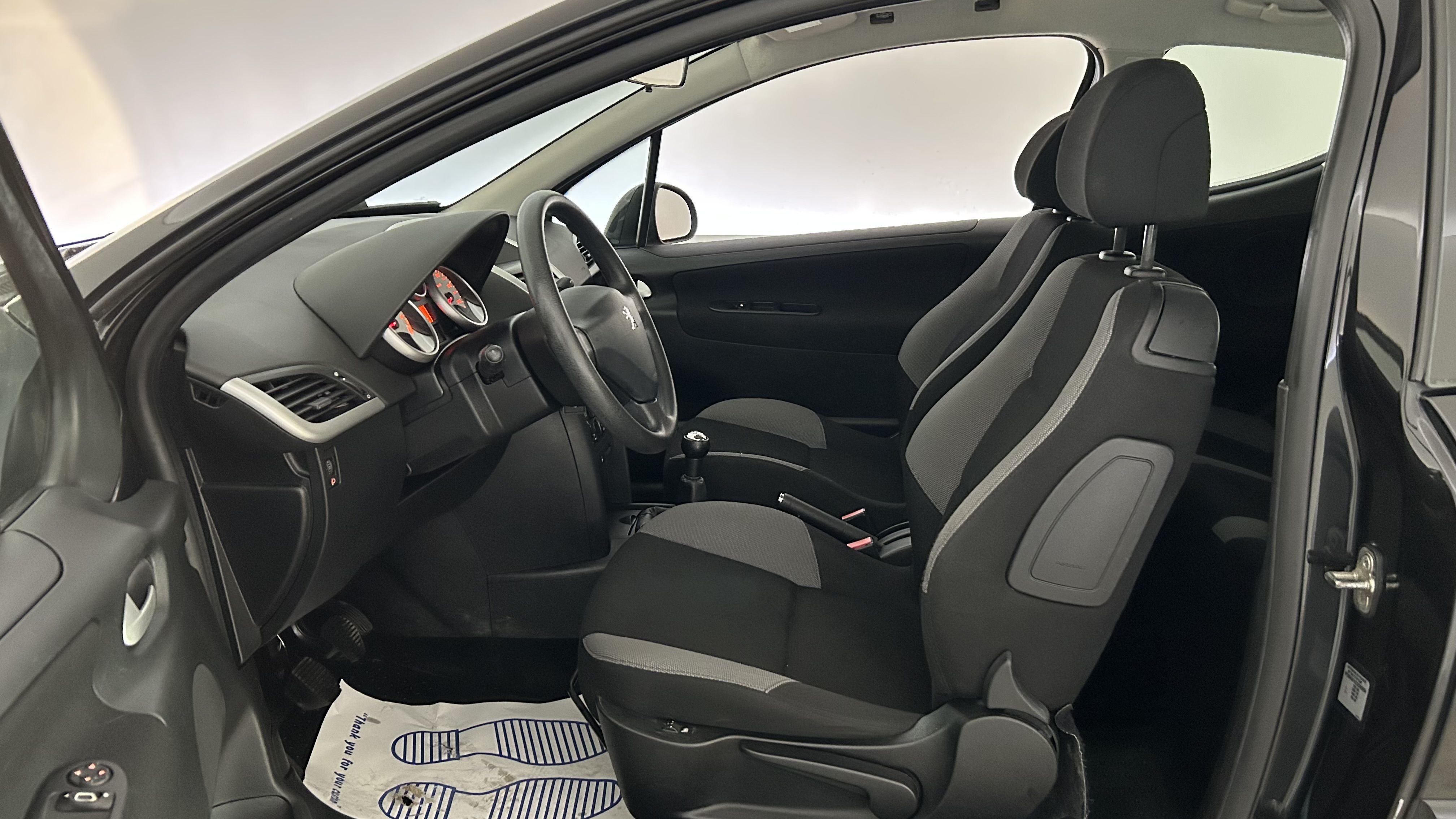 Peugeot 207 2006