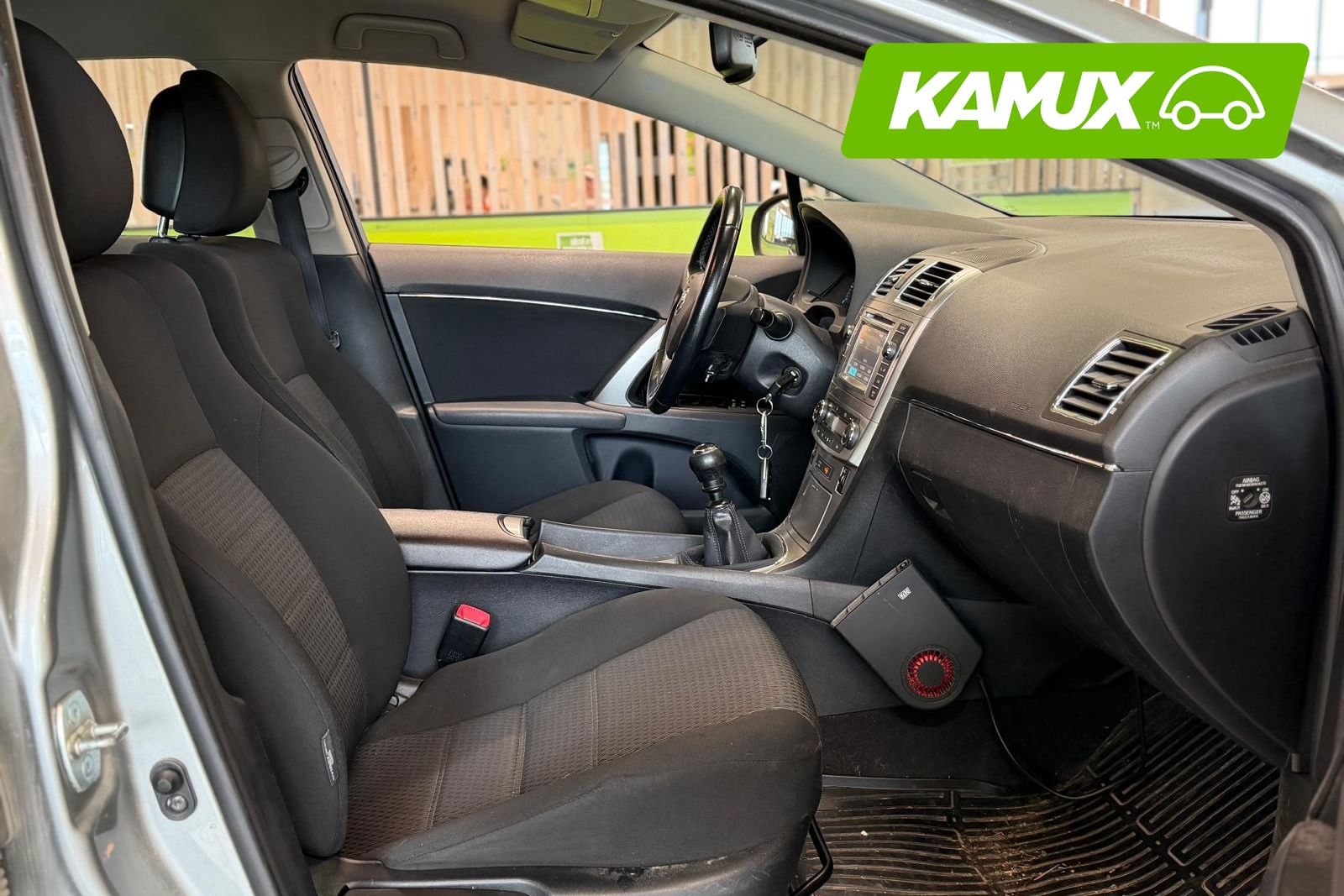 Toyota Avensis 2013