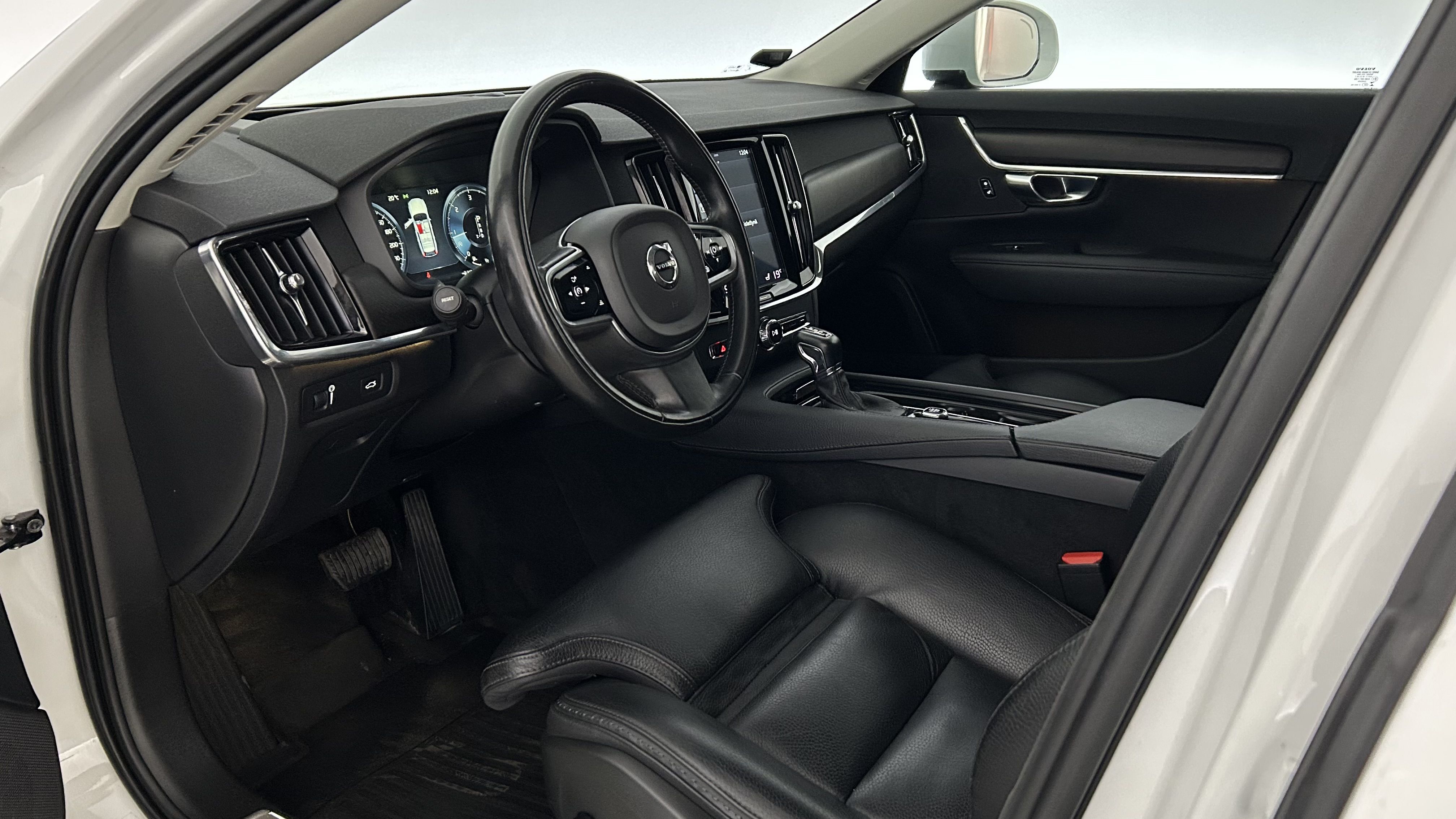 Volvo V90 Cross Country 2018
