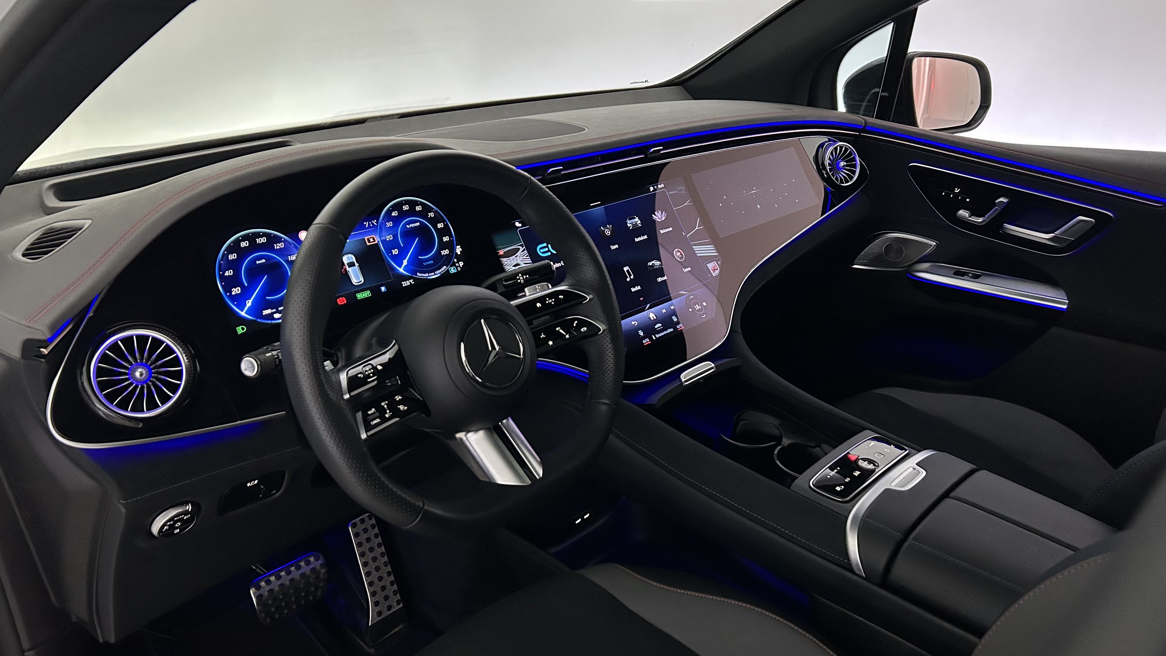 Mercedes-Benz EQE 2024