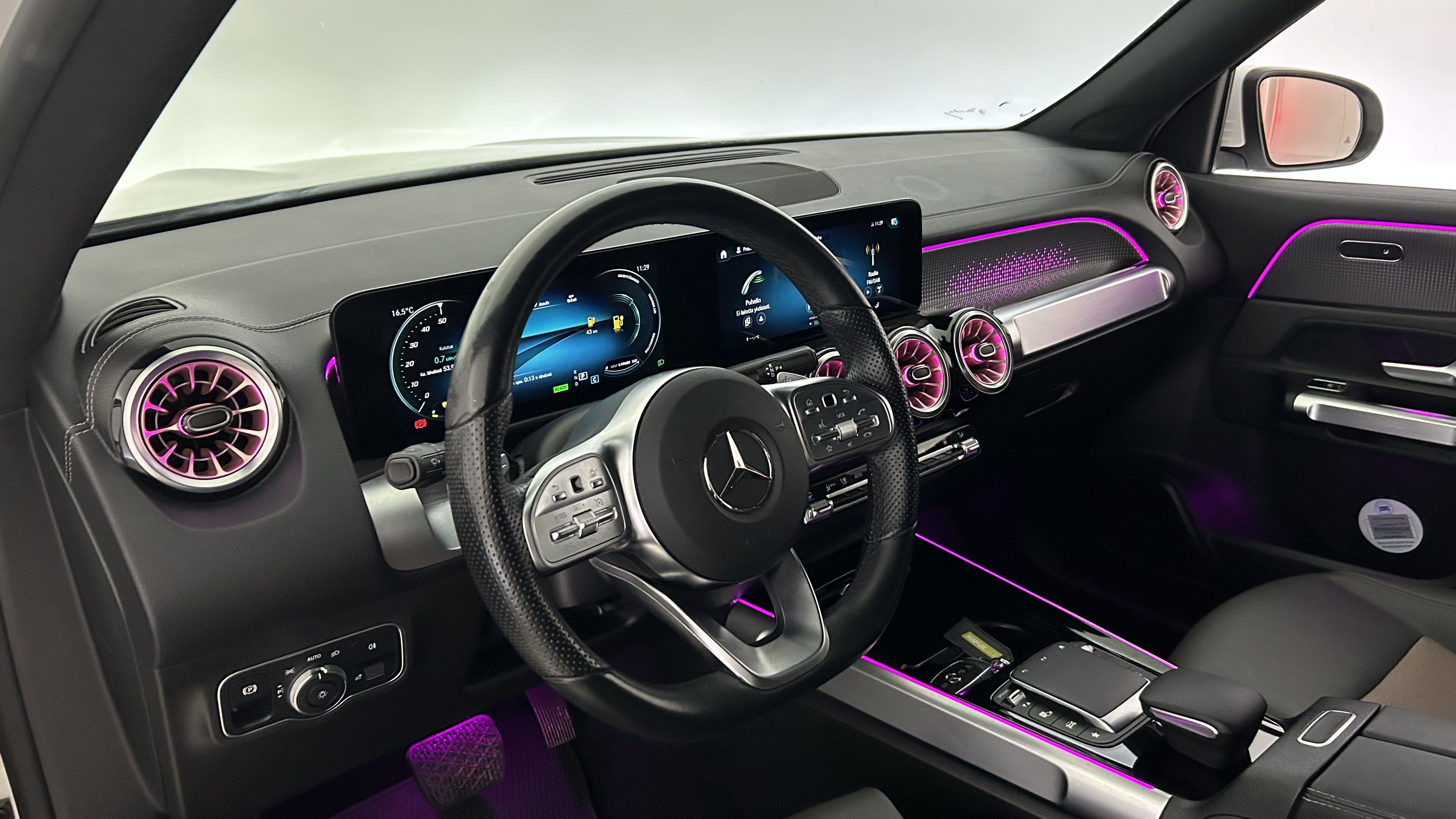 Mercedes-Benz EQB 300 2022