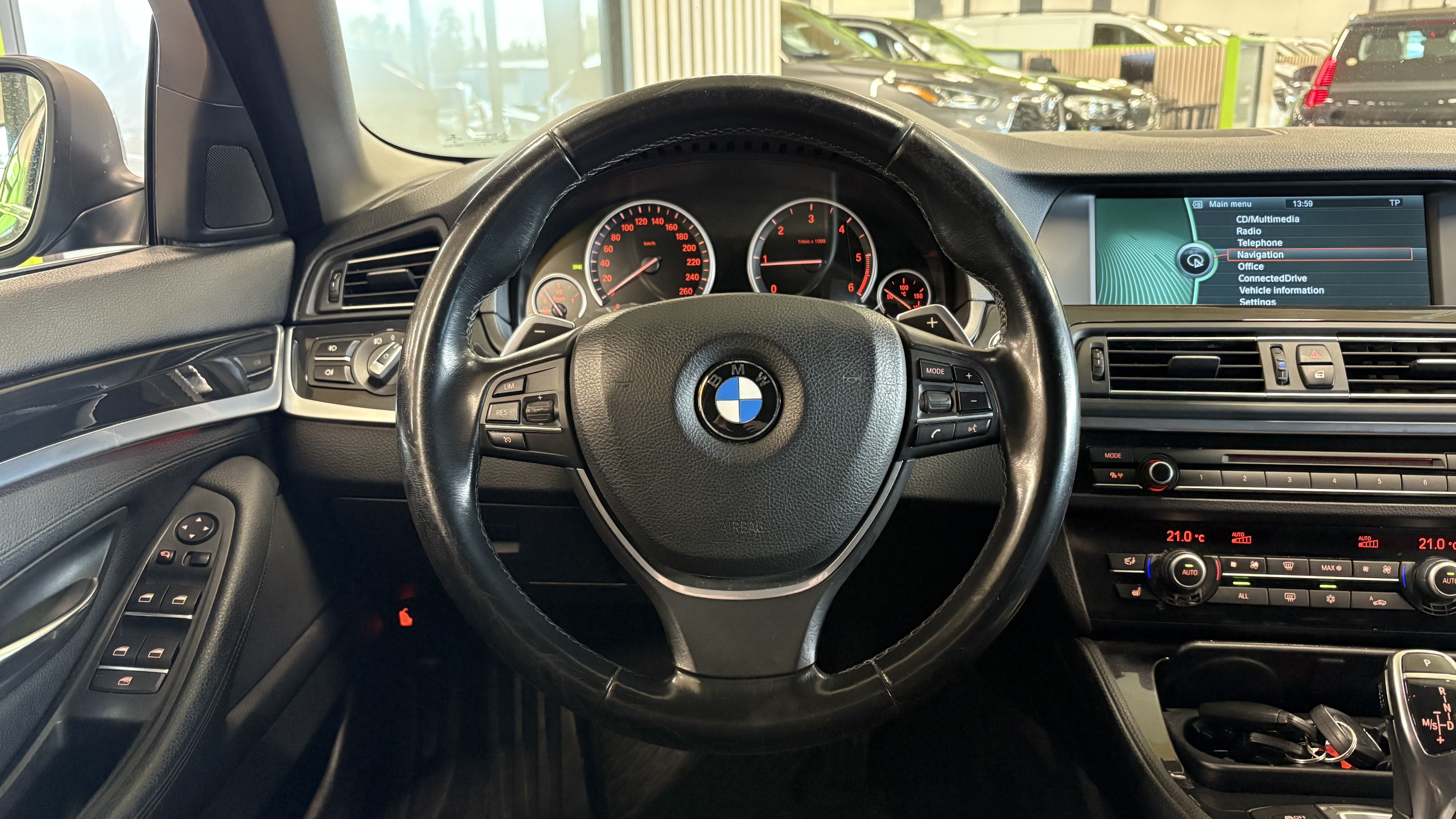 BMW 525 2012