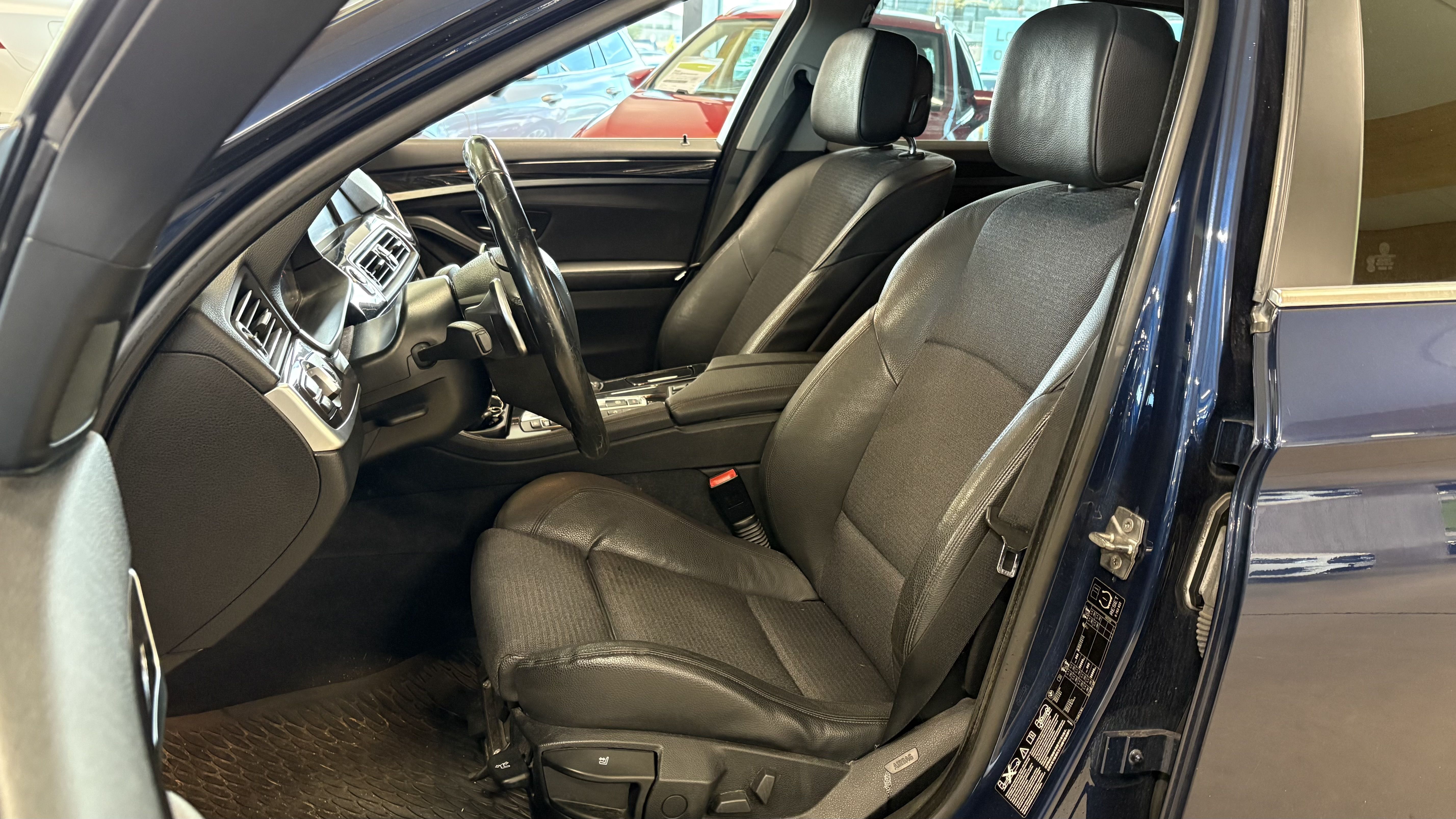 BMW 525 2012