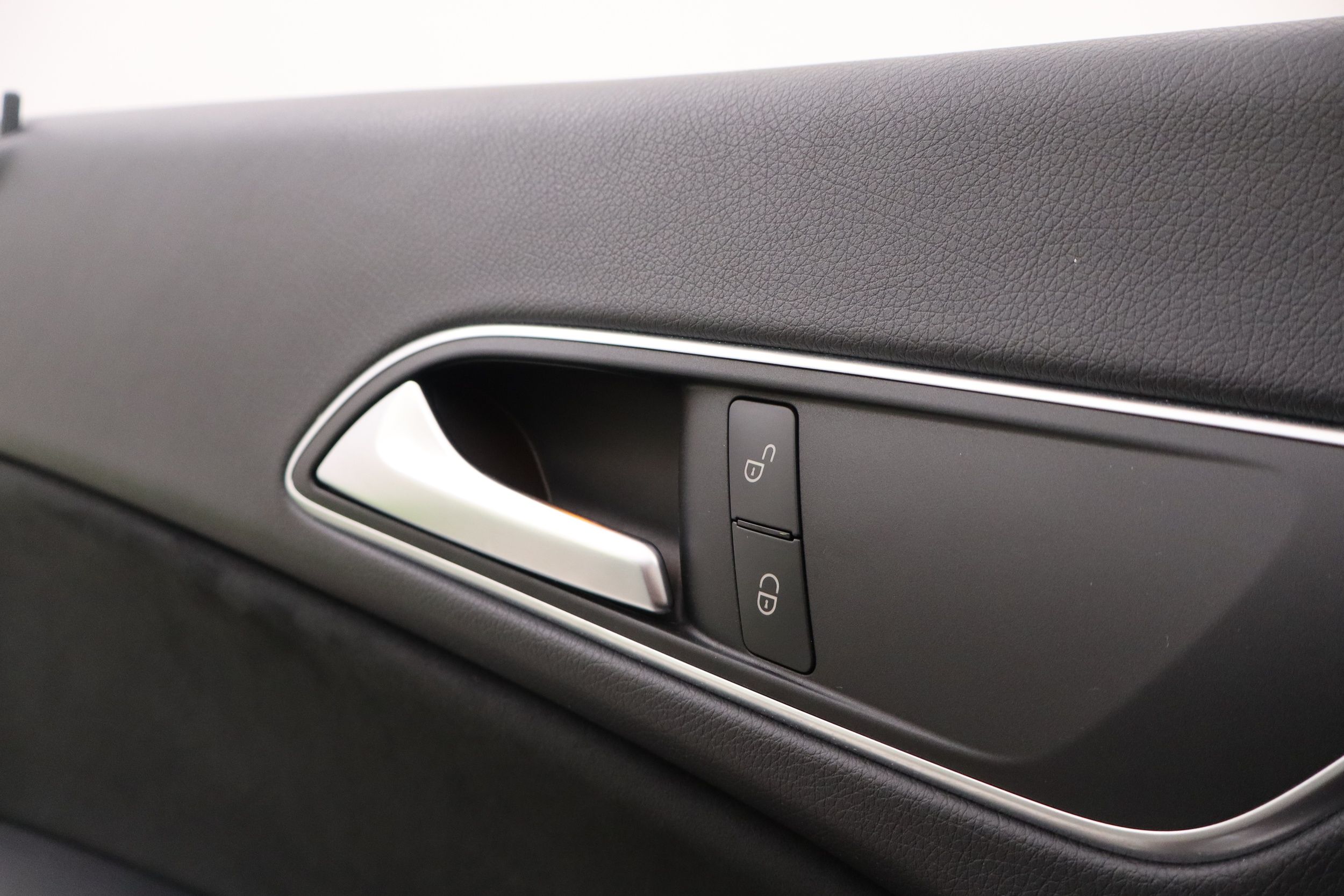 Mercedes-Benz CLA 2015