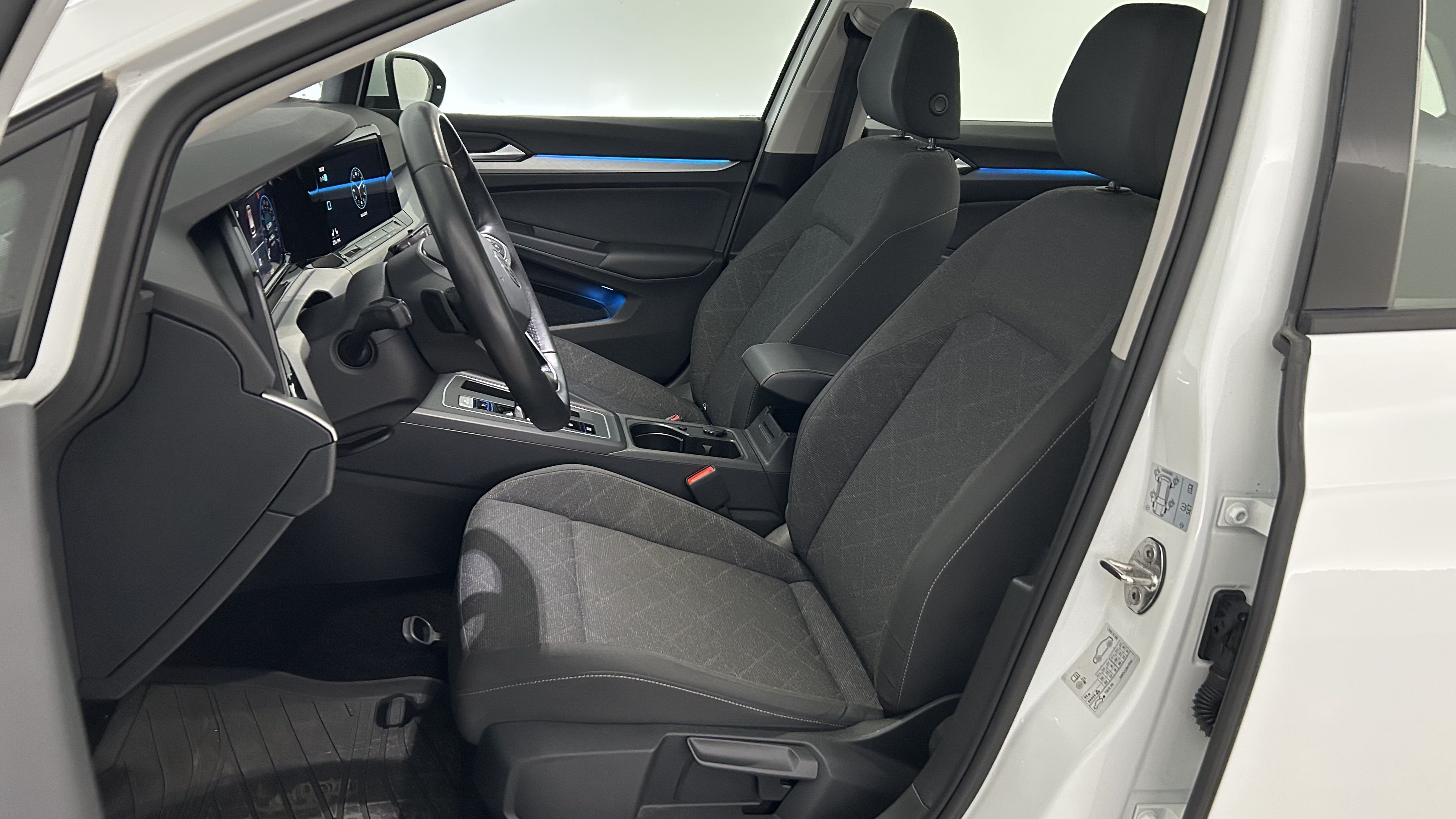 Volkswagen Golf 2023