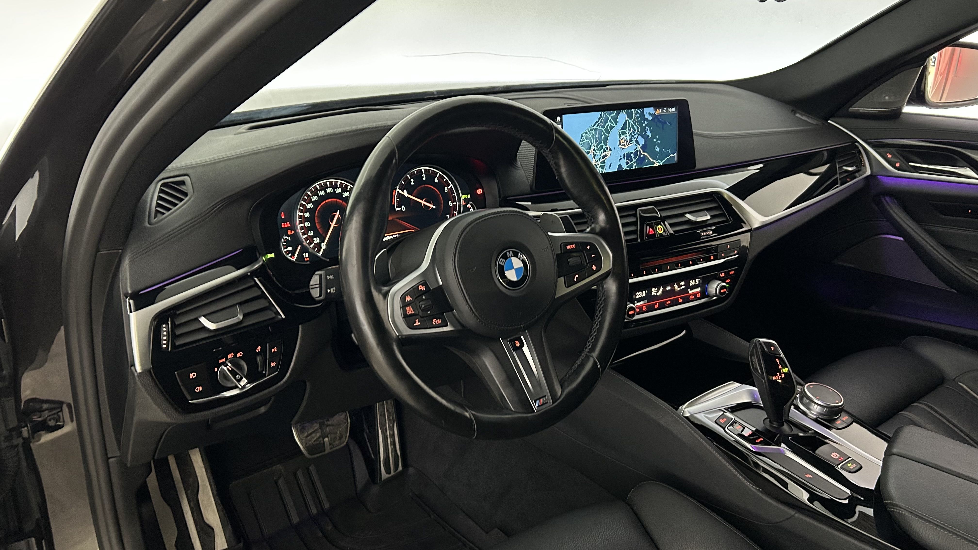 BMW 530 2017