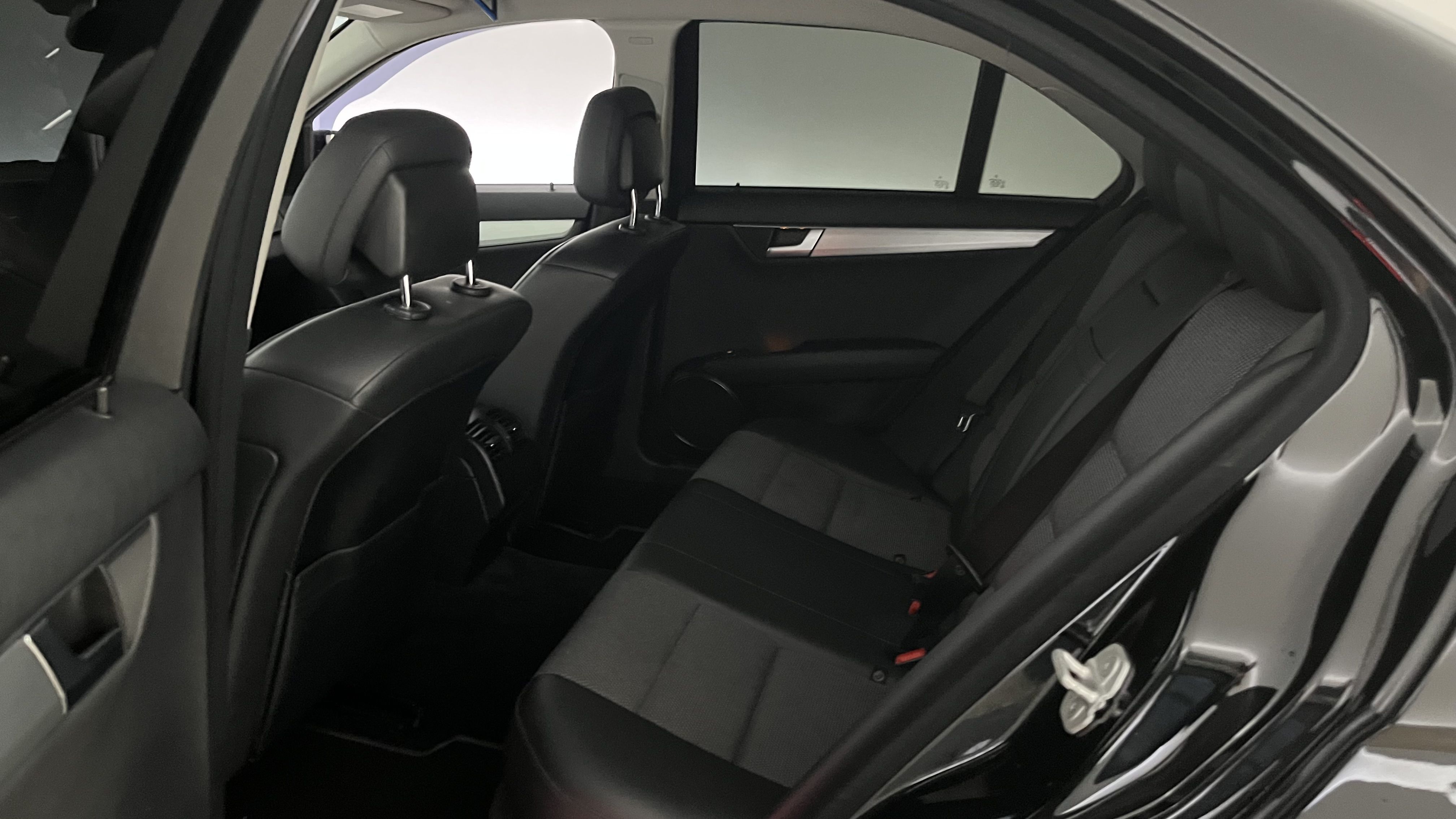 Mercedes-Benz C 2013