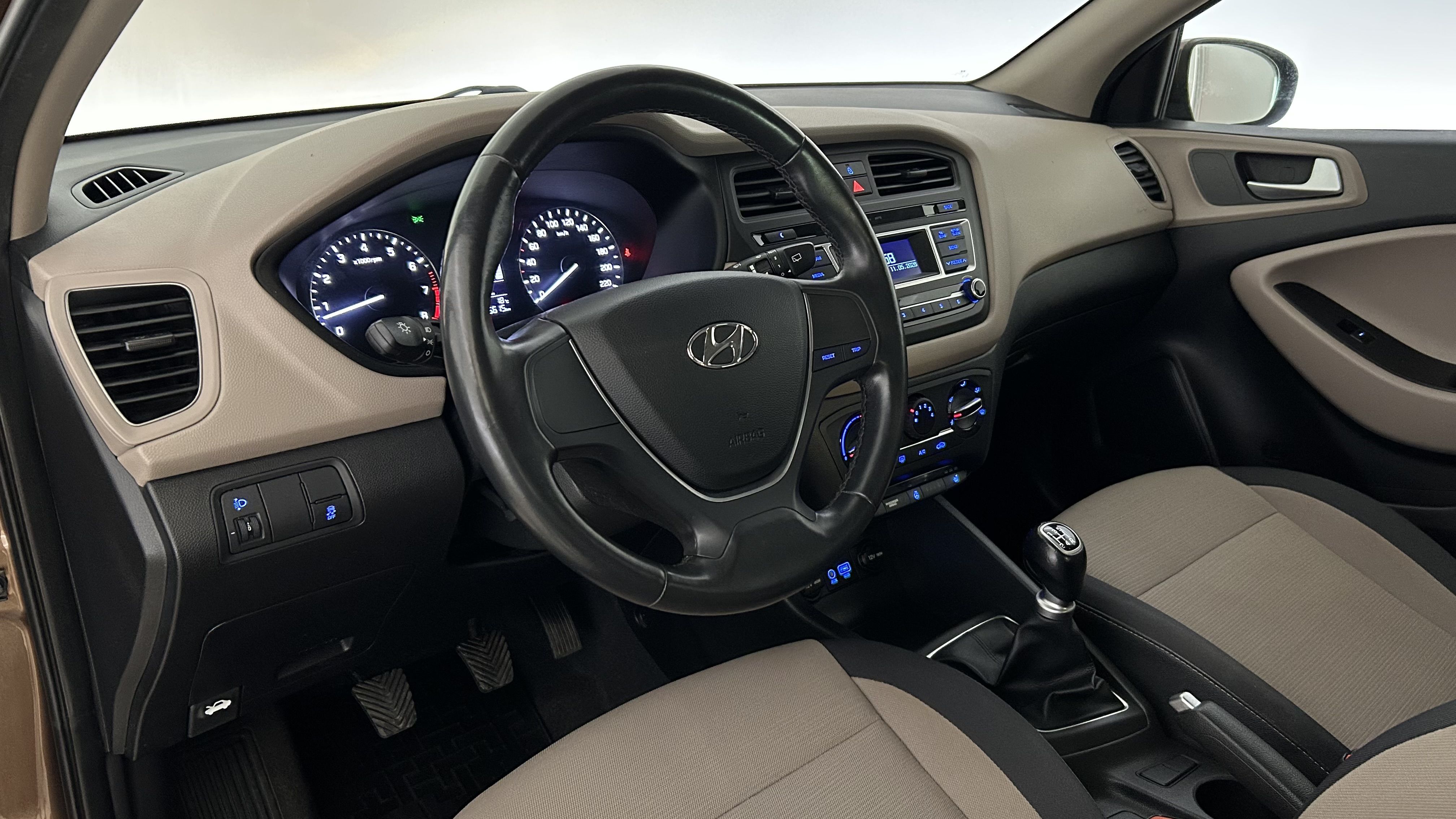 Hyundai i20 2015