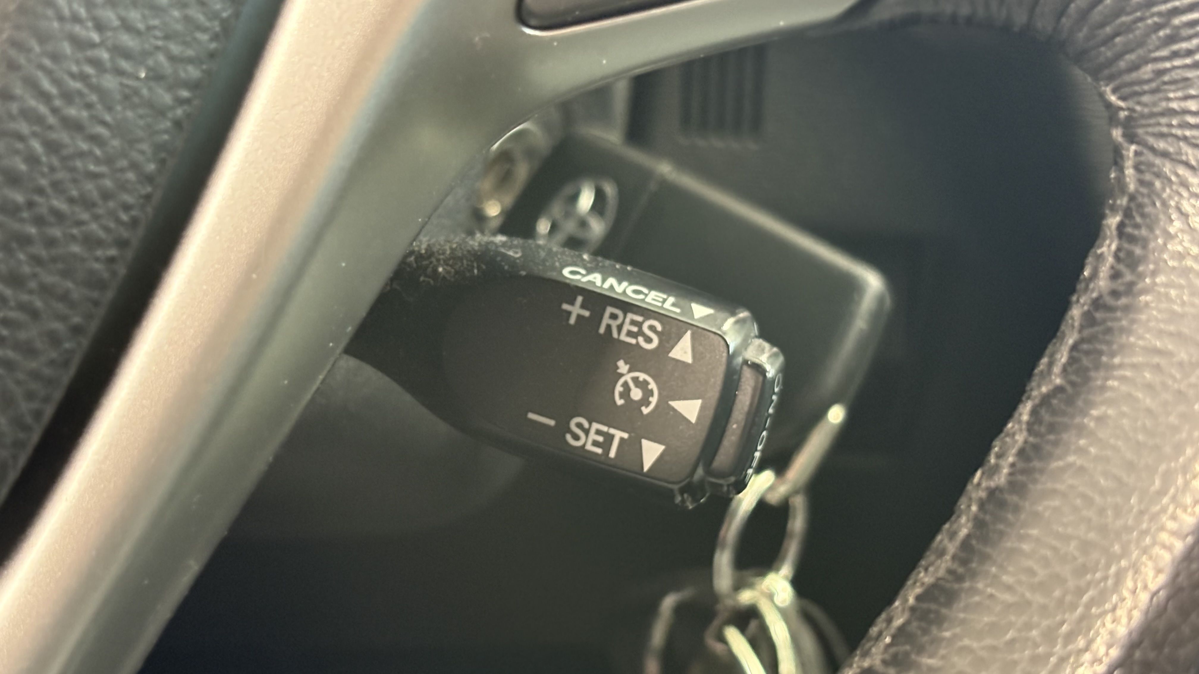 Toyota Avensis 2015
