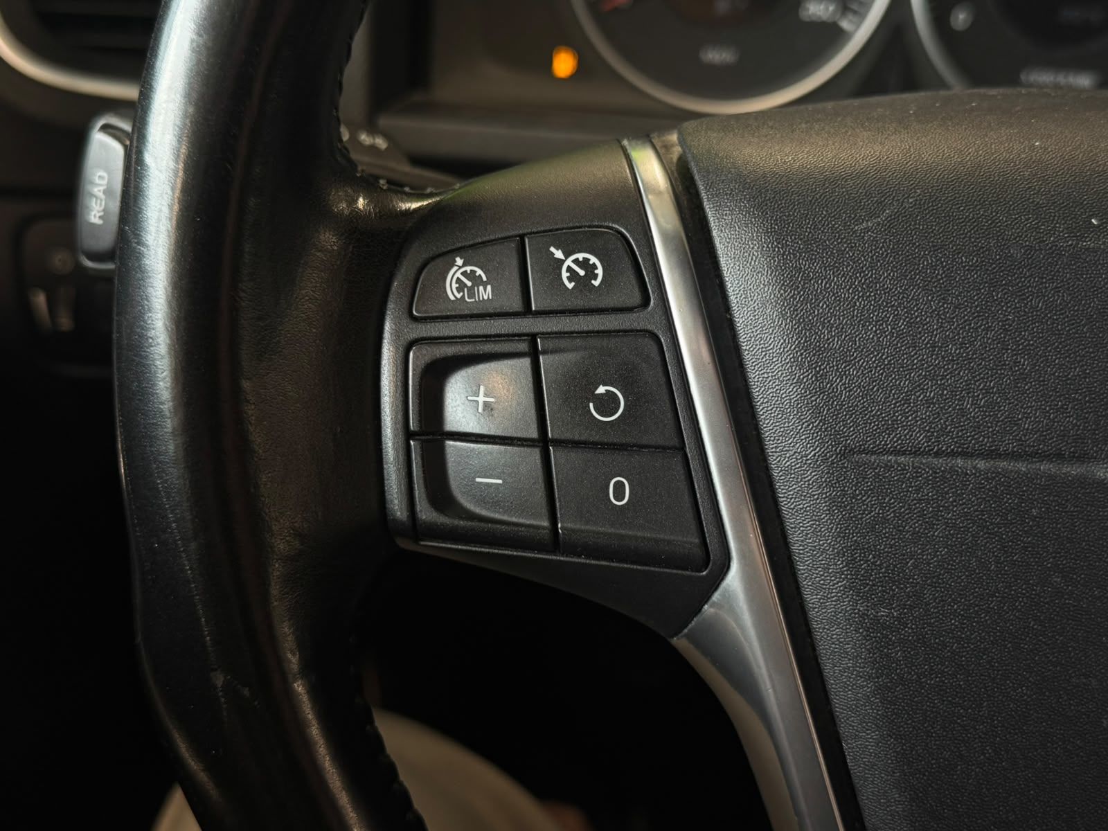 Volvo S60 2011