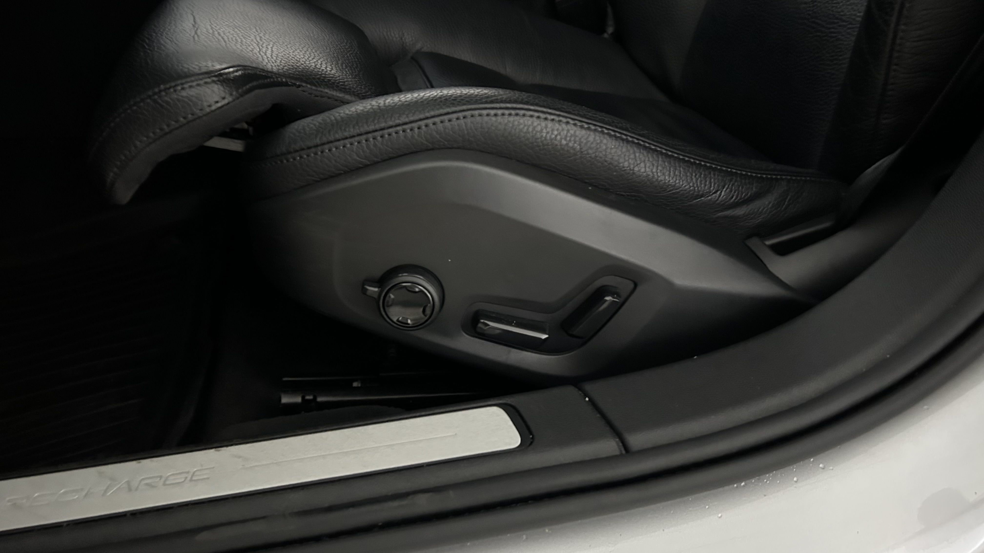 Volvo V60 2021
