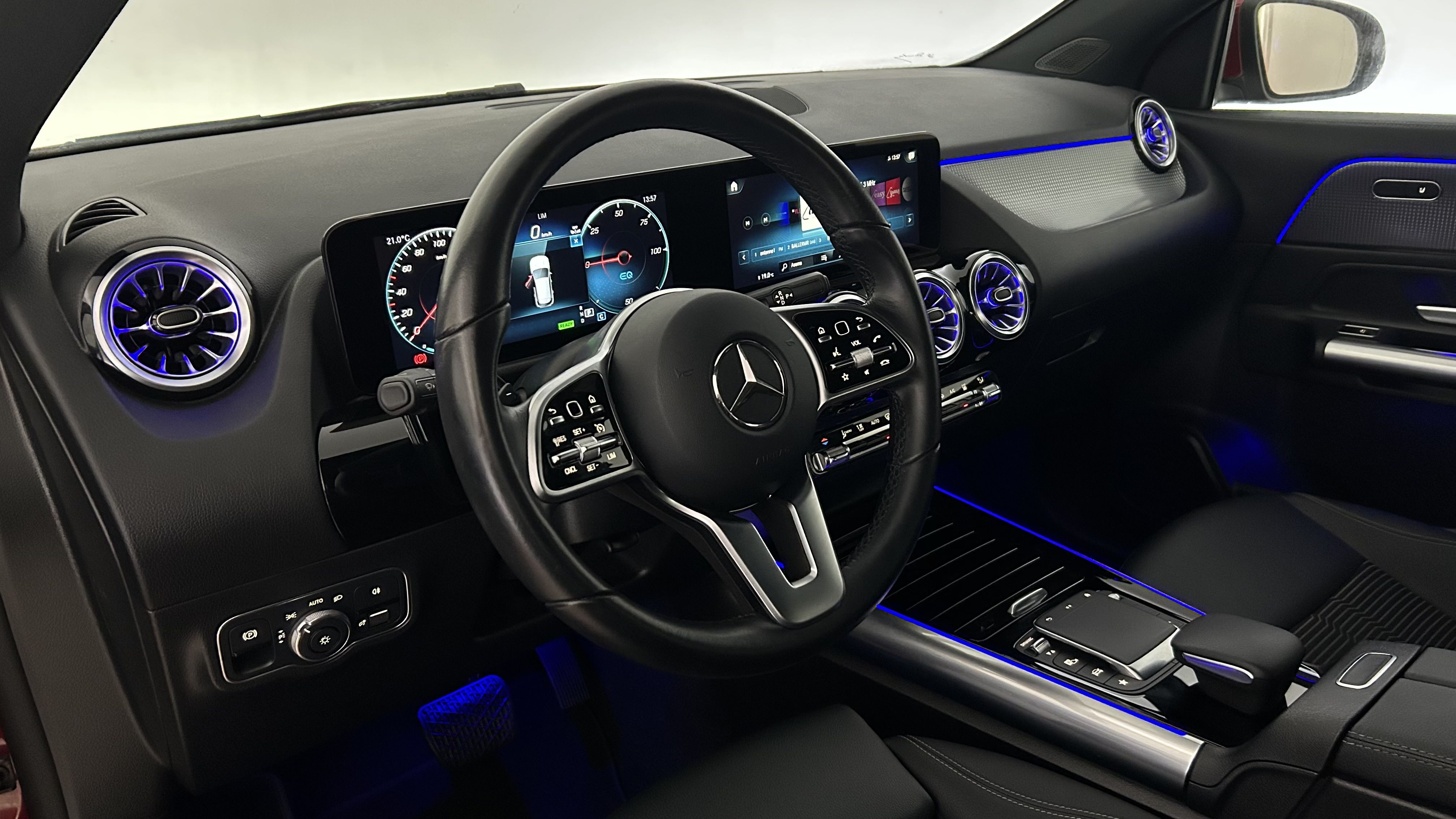 Mercedes-Benz EQA 2023