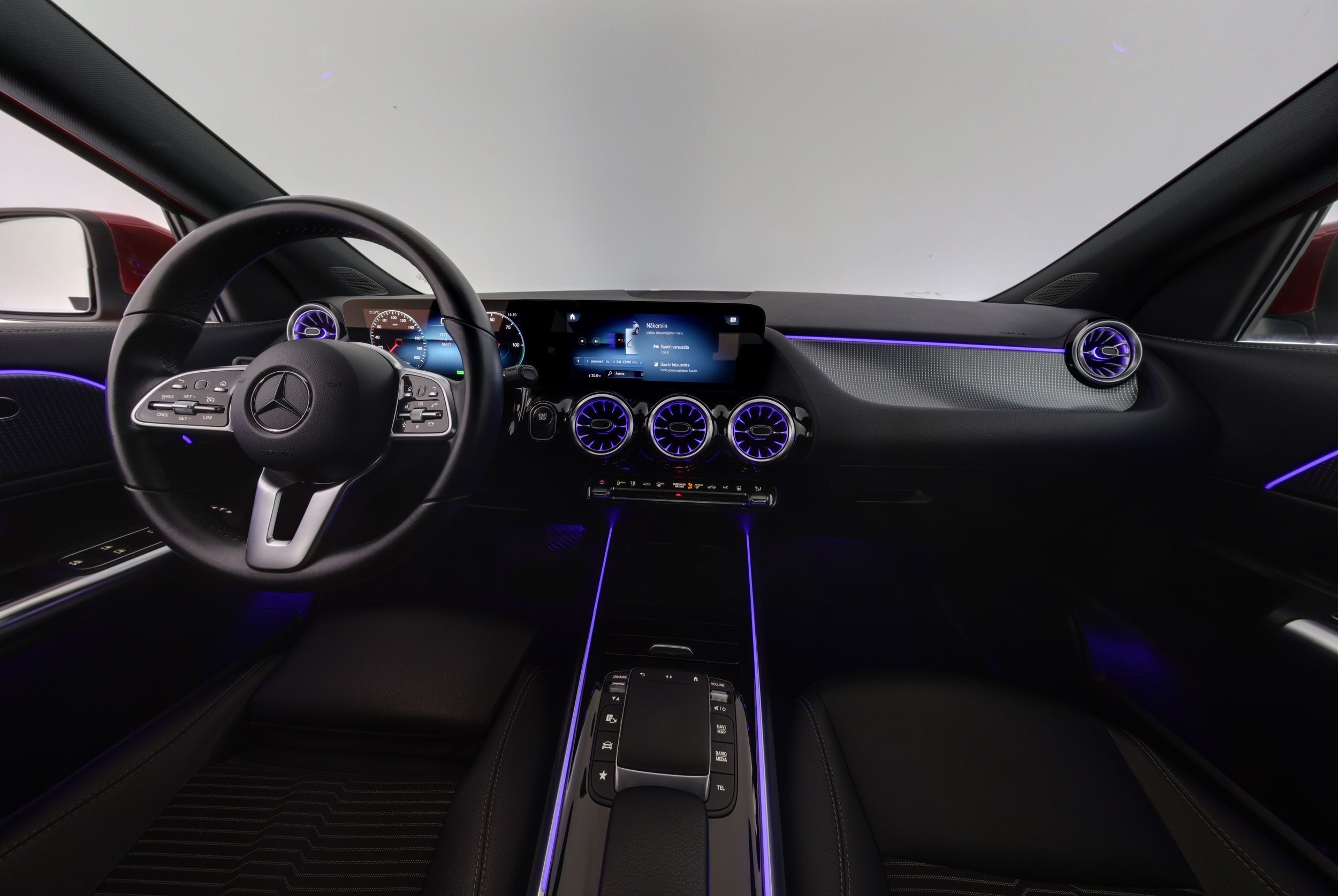 Mercedes-Benz EQA 2023