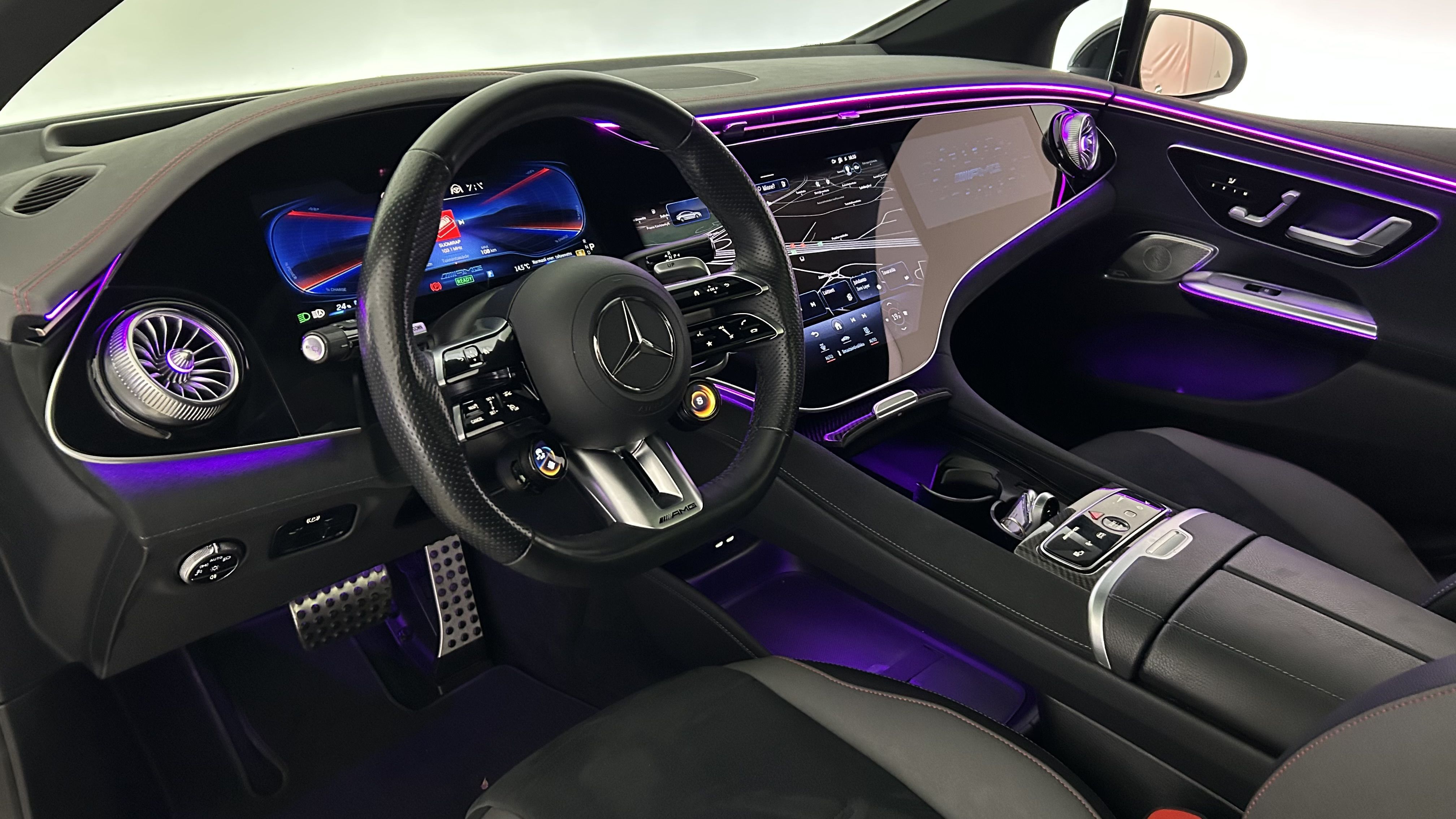 Mercedes-Benz EQE 2024
