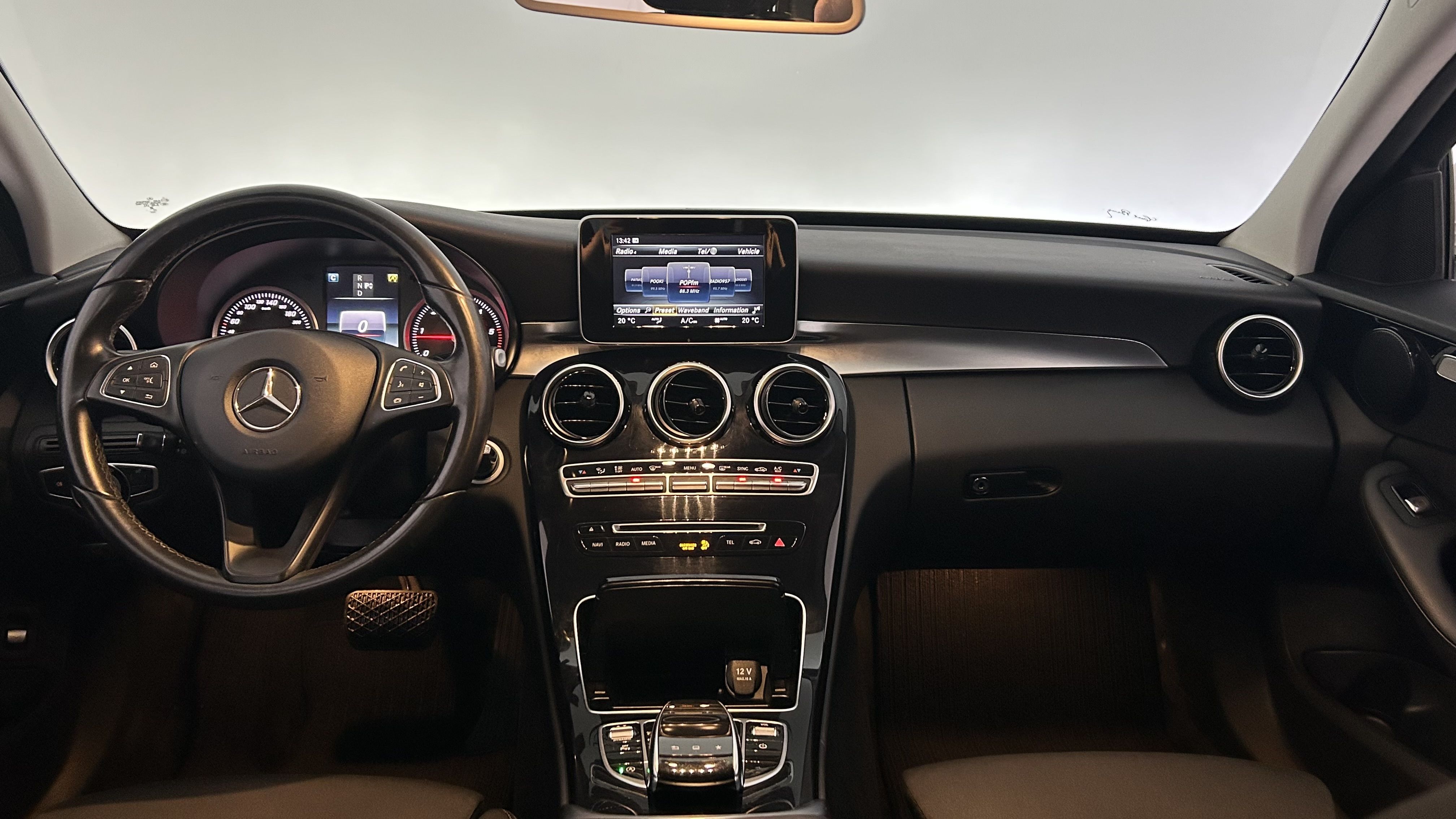 Mercedes-Benz C 2016