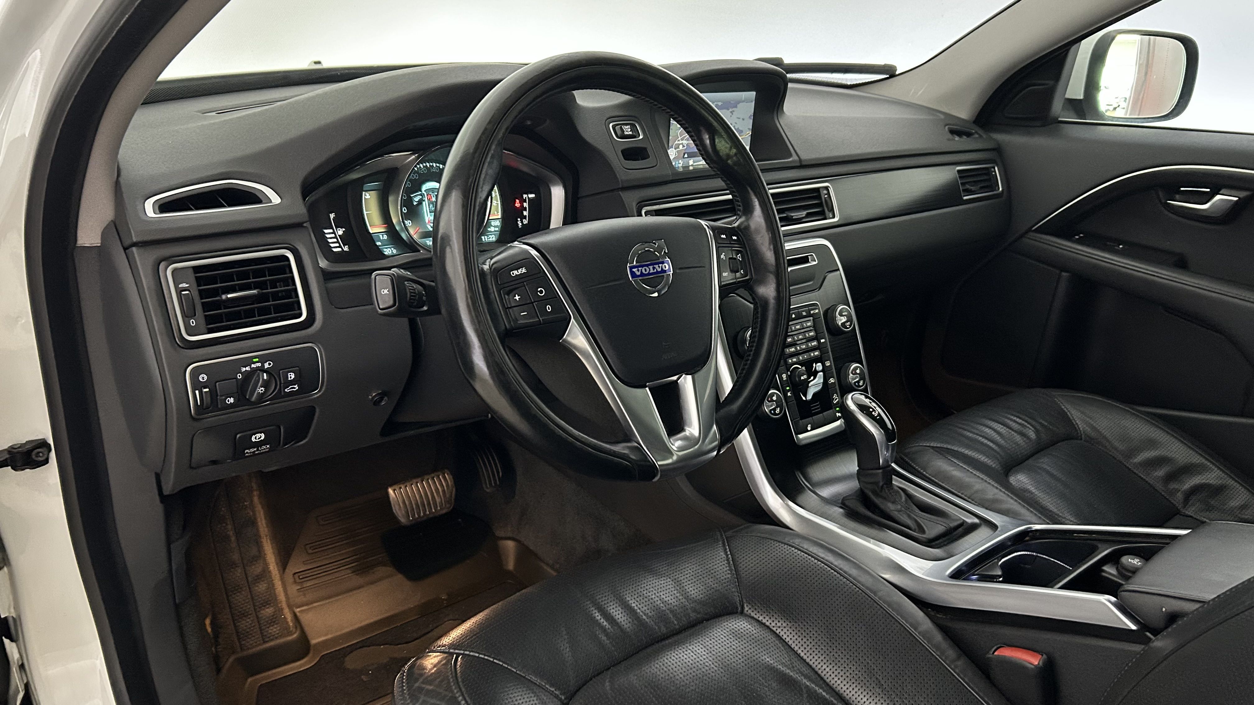 Volvo XC70 2014