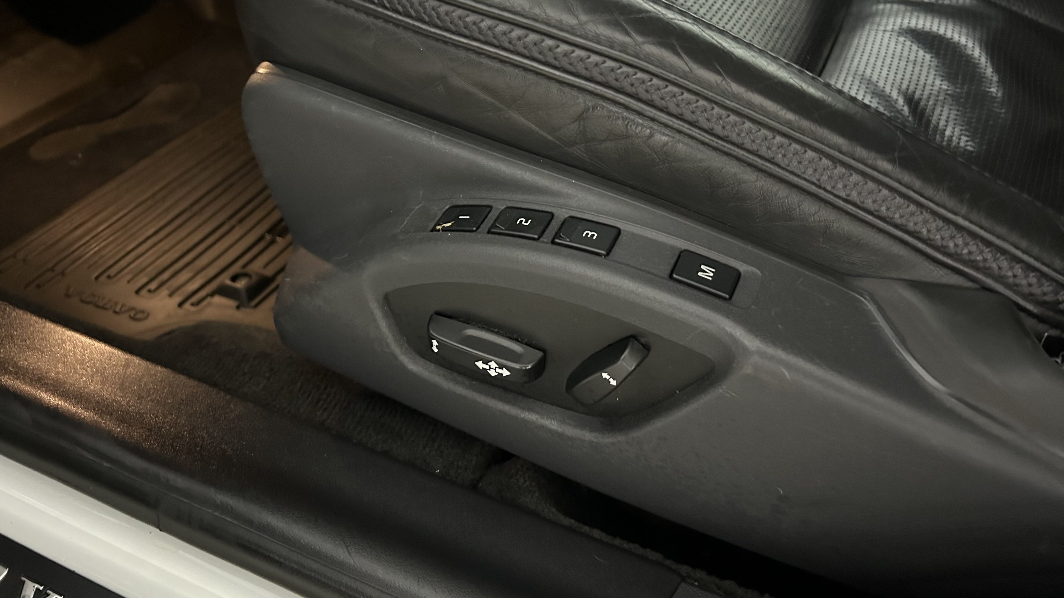 Volvo XC70 2014