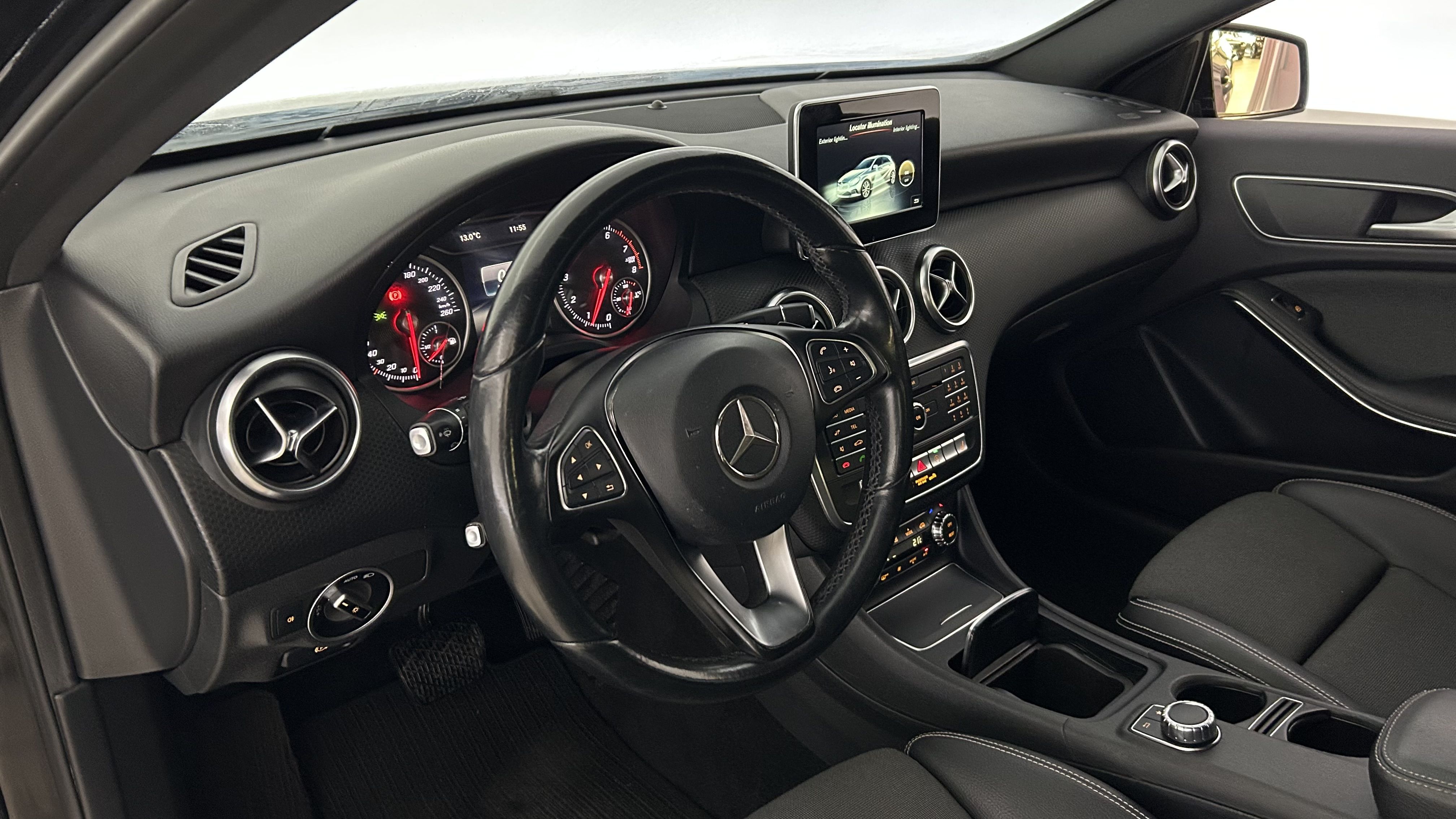 Mercedes-Benz A 2016