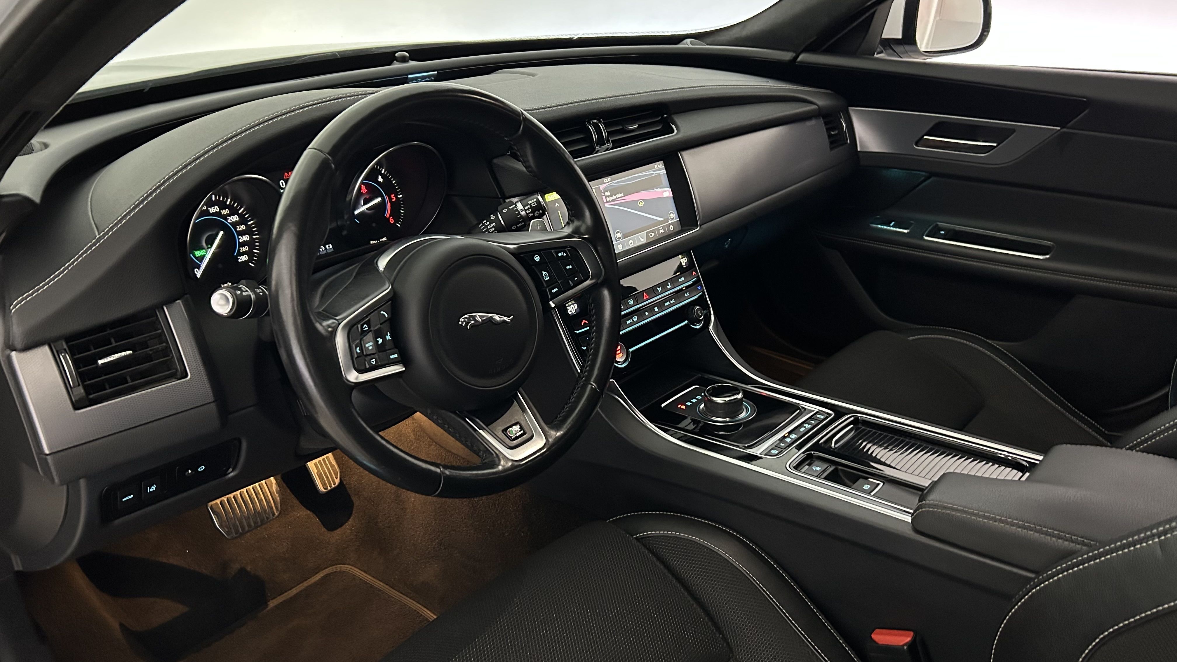 Jaguar XF 2019