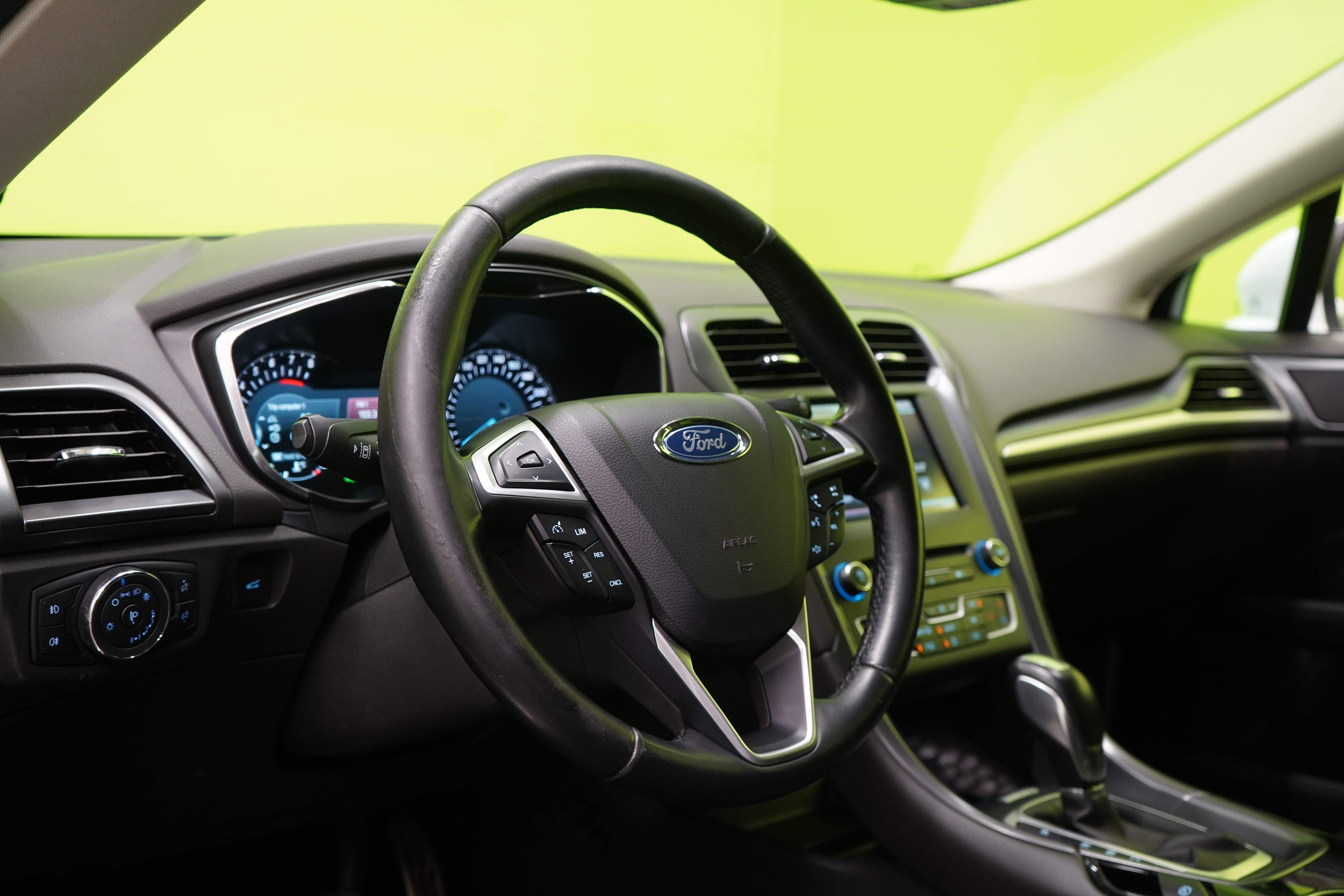 Ford Mondeo 2015