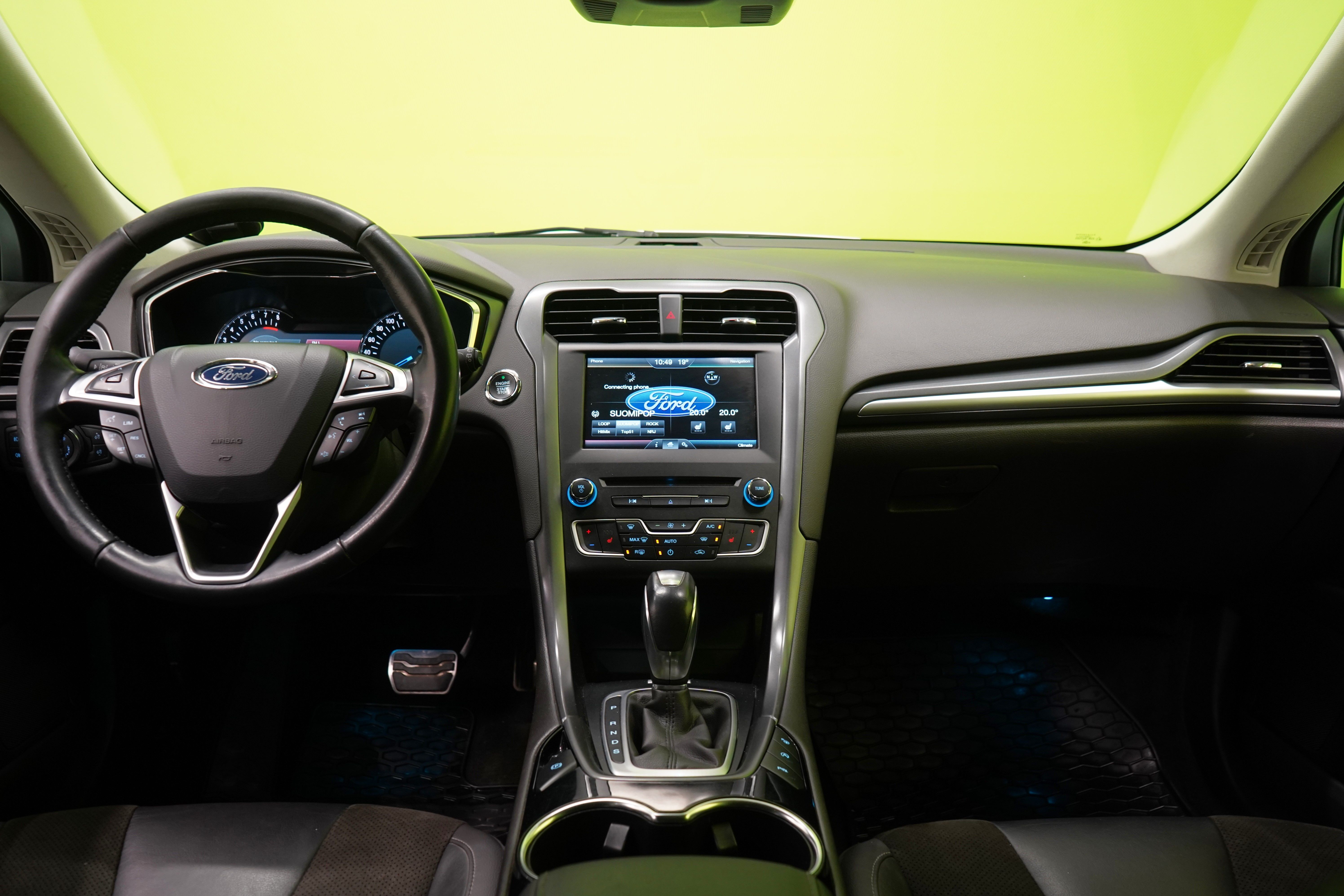 Ford Mondeo 2015