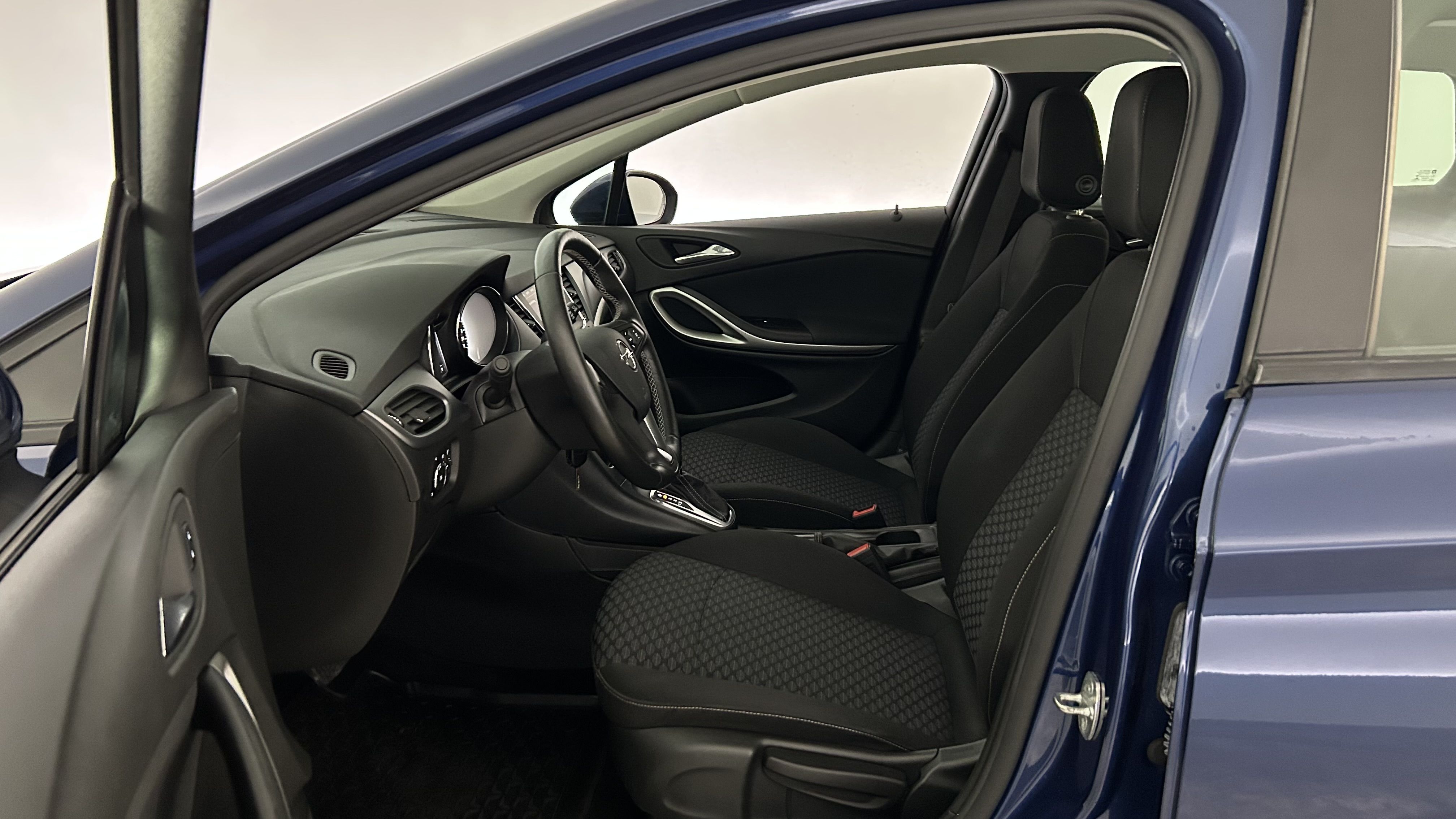Opel Astra 2020