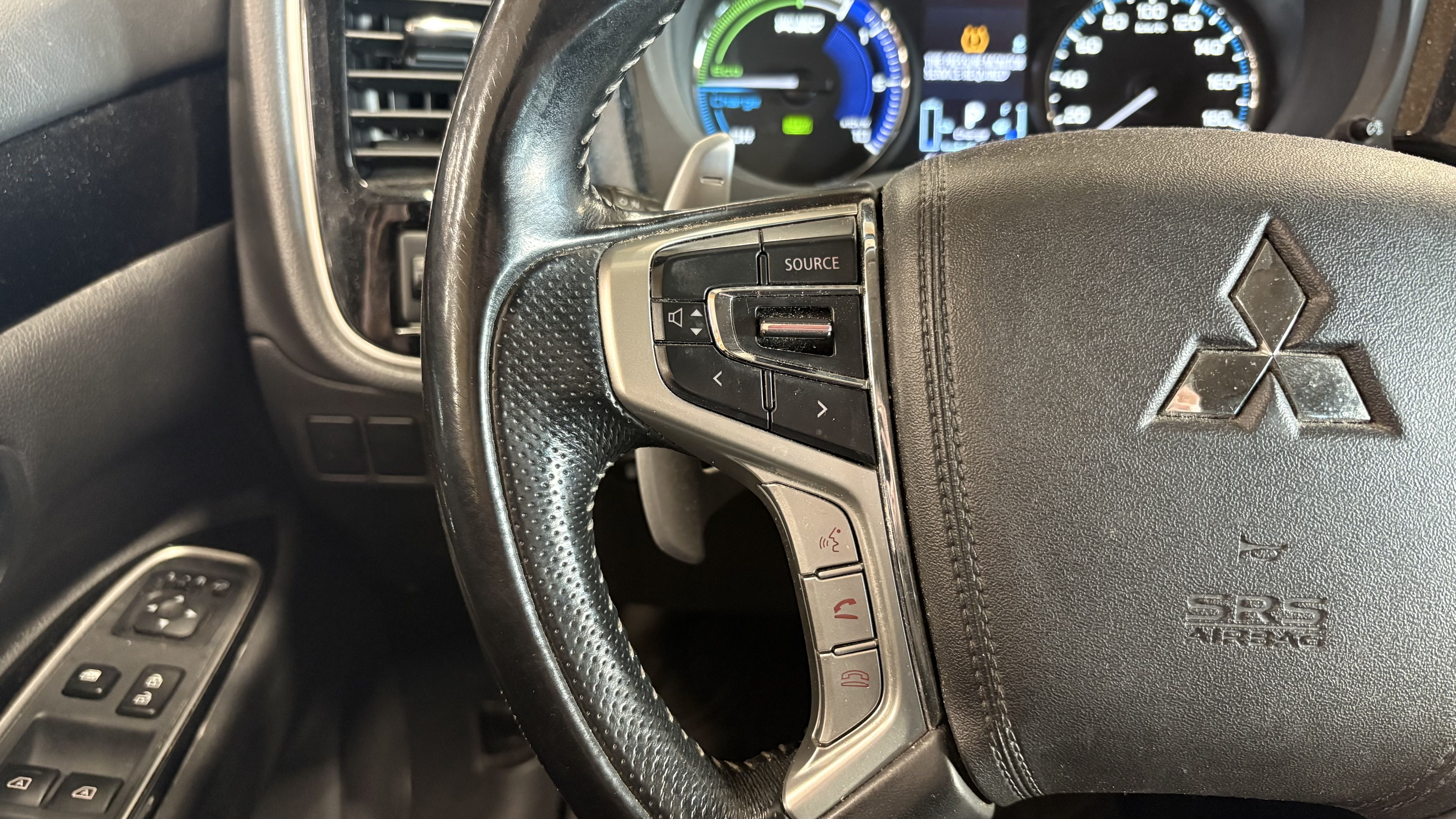 Mitsubishi Outlander PHEV 2021