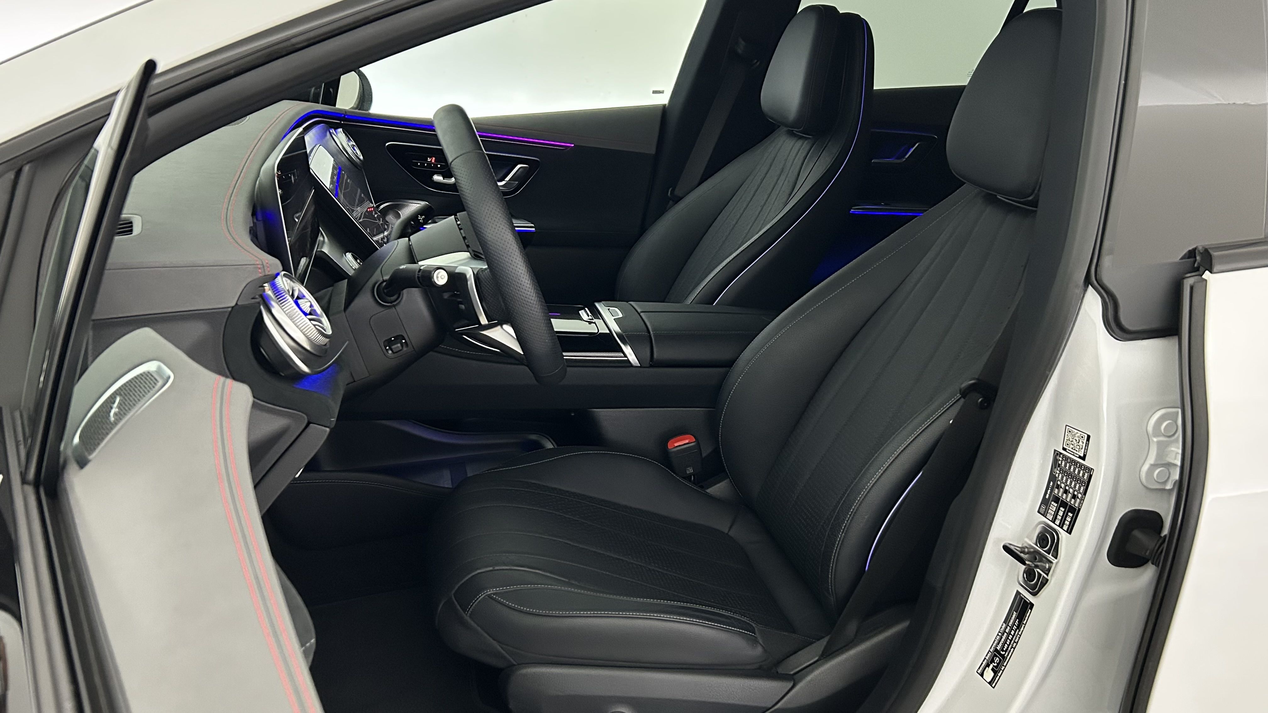 Mercedes-Benz EQE 2023