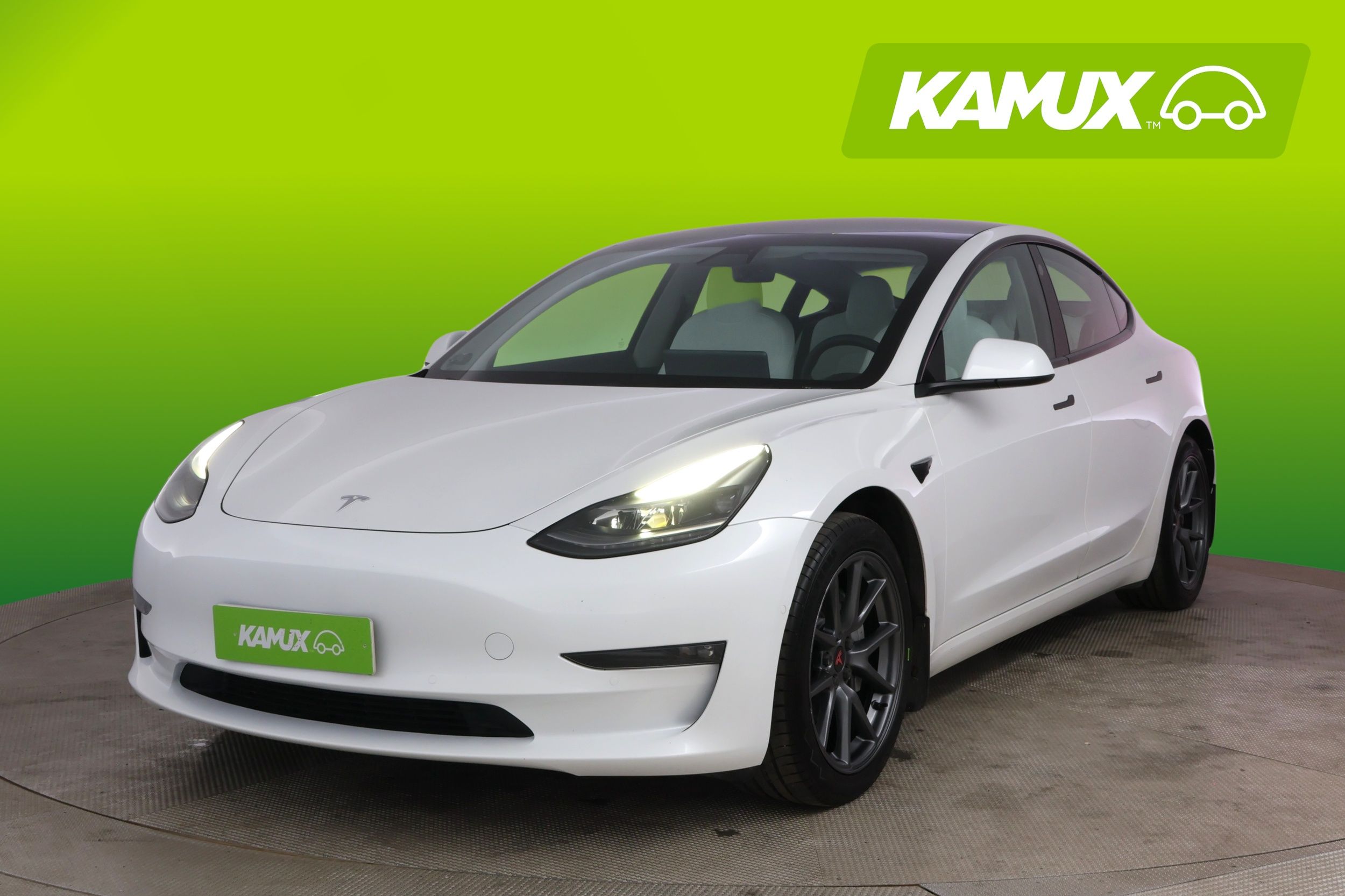 Tesla Model 3 2021