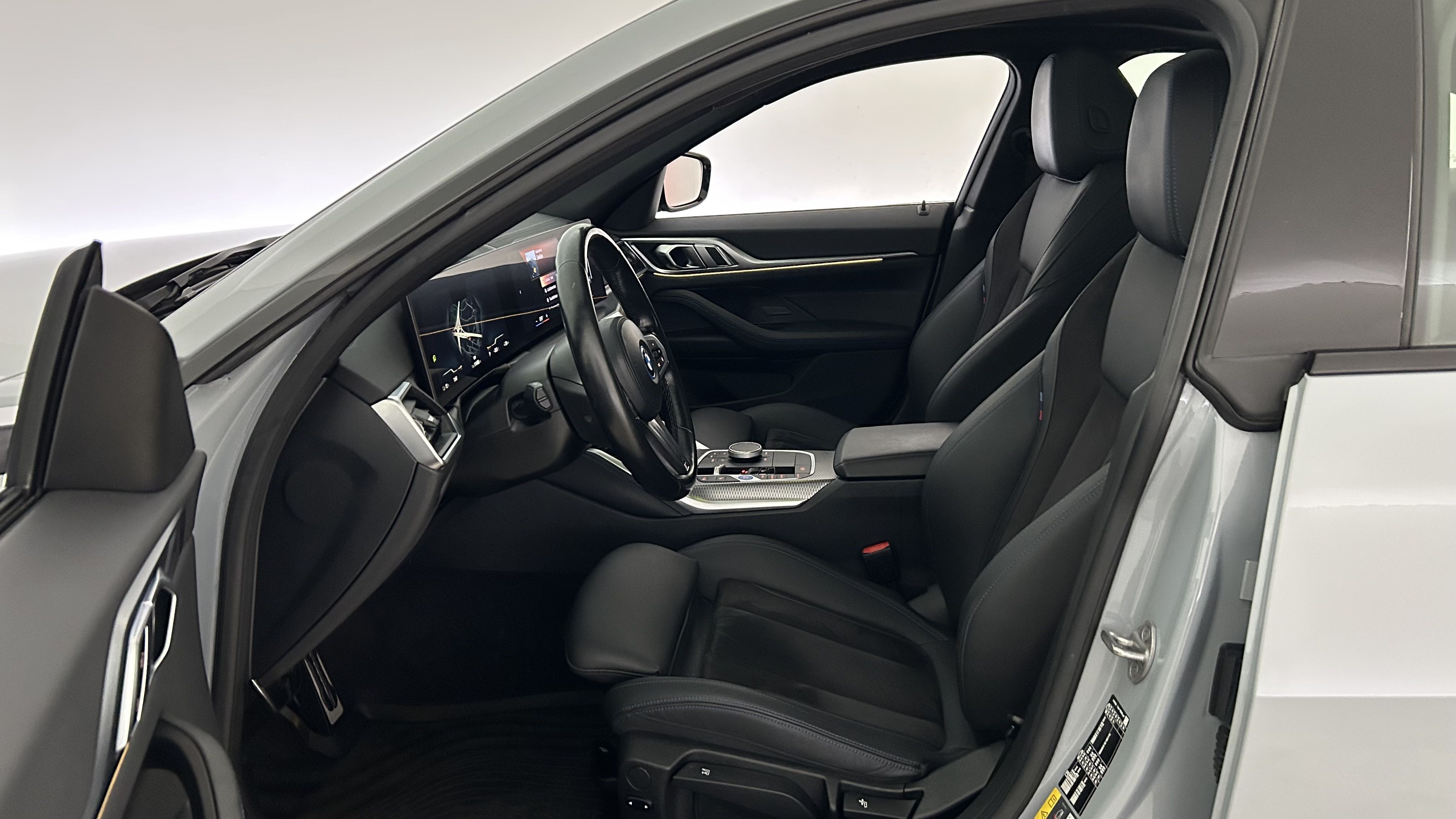 BMW i4 2023